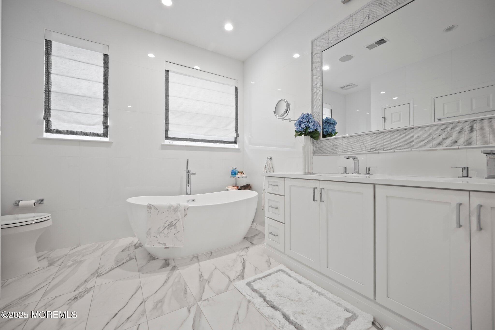 170 Wintergreen Drive, Manalapan, NJ, 07726 image 25