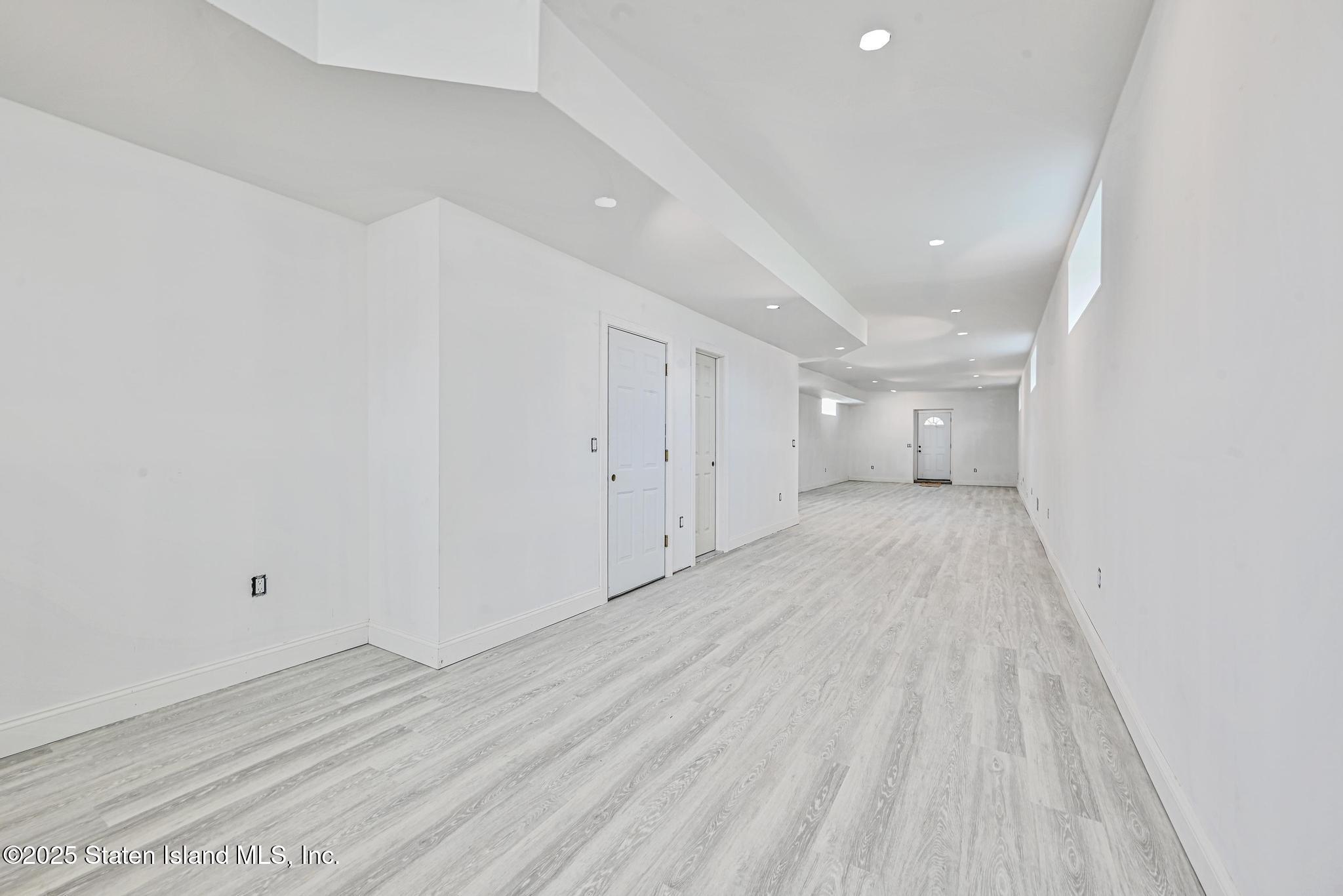 1380 Clove Road, Staten Island, NY, 10301 image 25