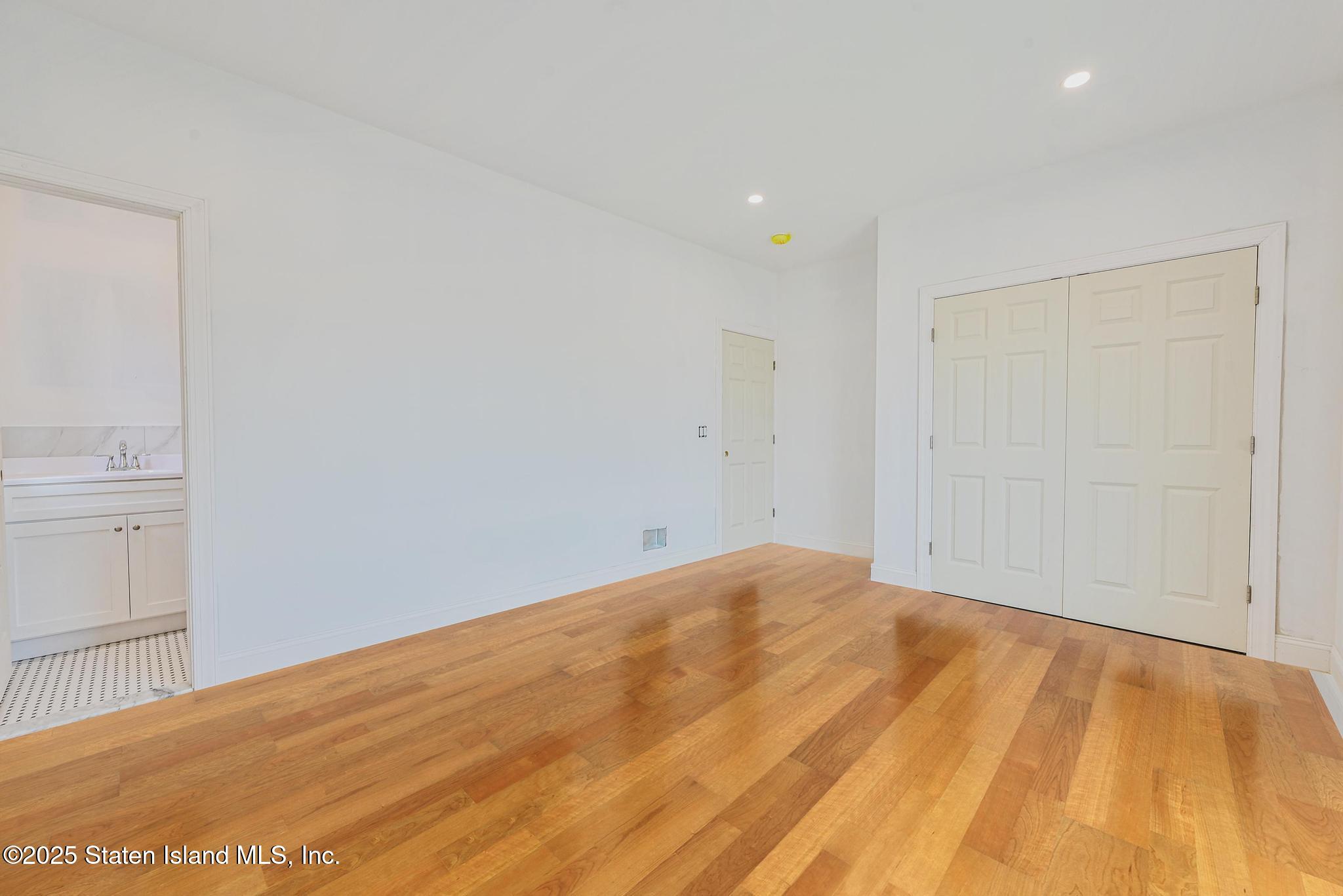 1380 Clove Road, Staten Island, NY, 10301 image 35