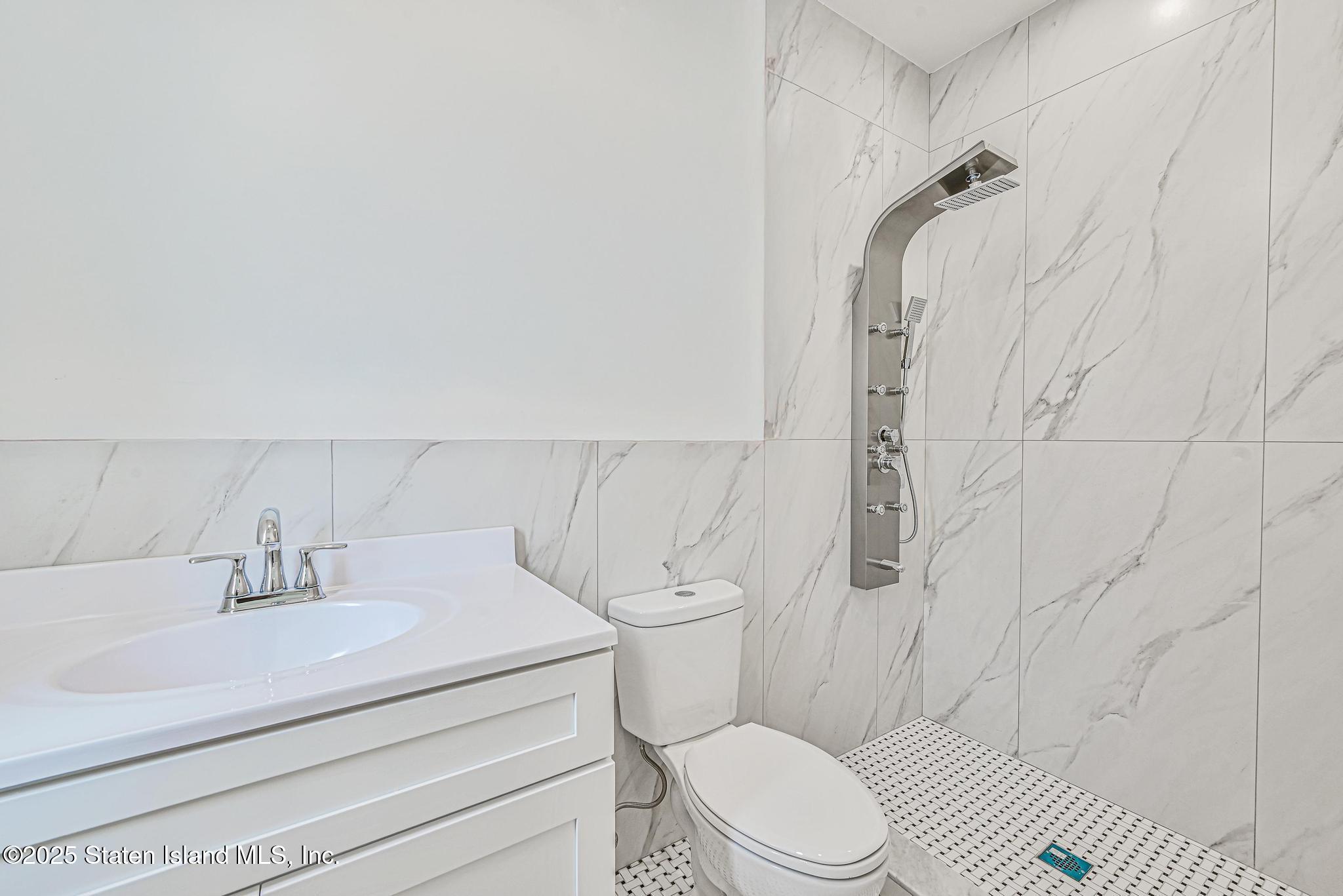 1380 Clove Road, Staten Island, NY, 10301 image 36