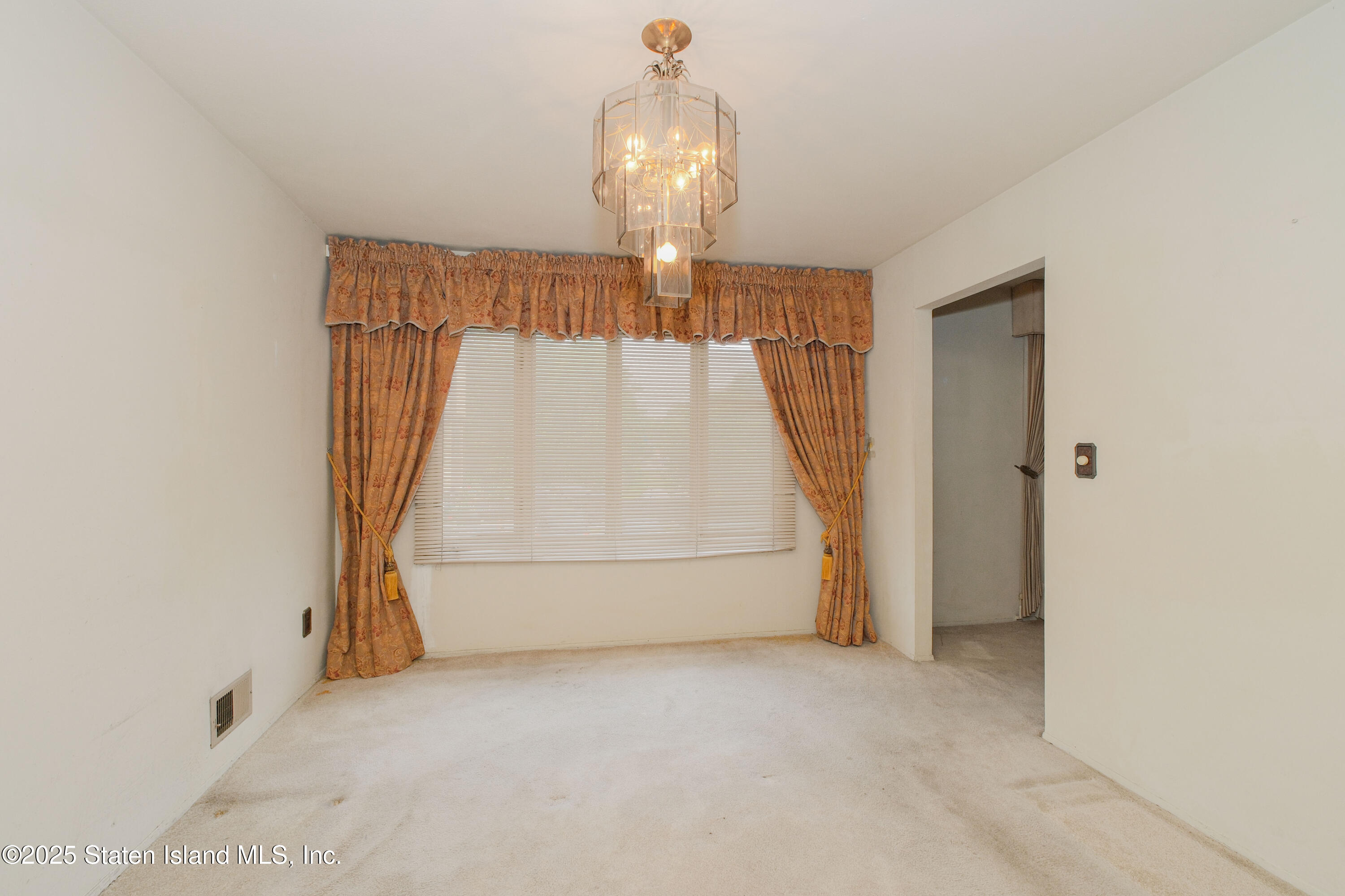 40 Parkview Loop, Staten Island, NY, 10314 image 25