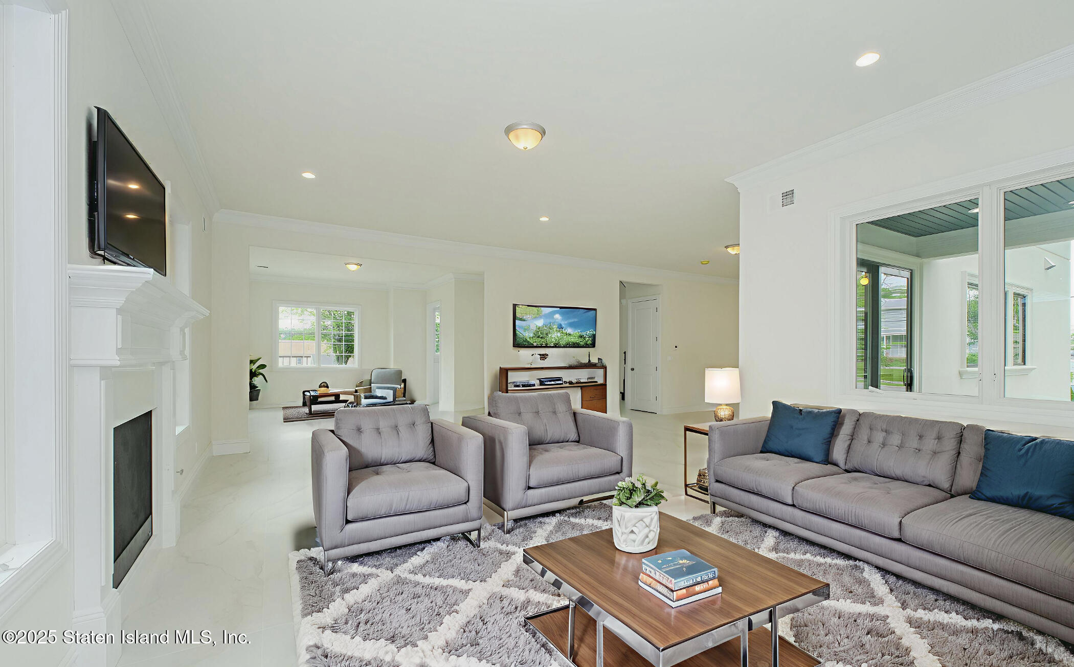 69 Elmbank Street Image 3