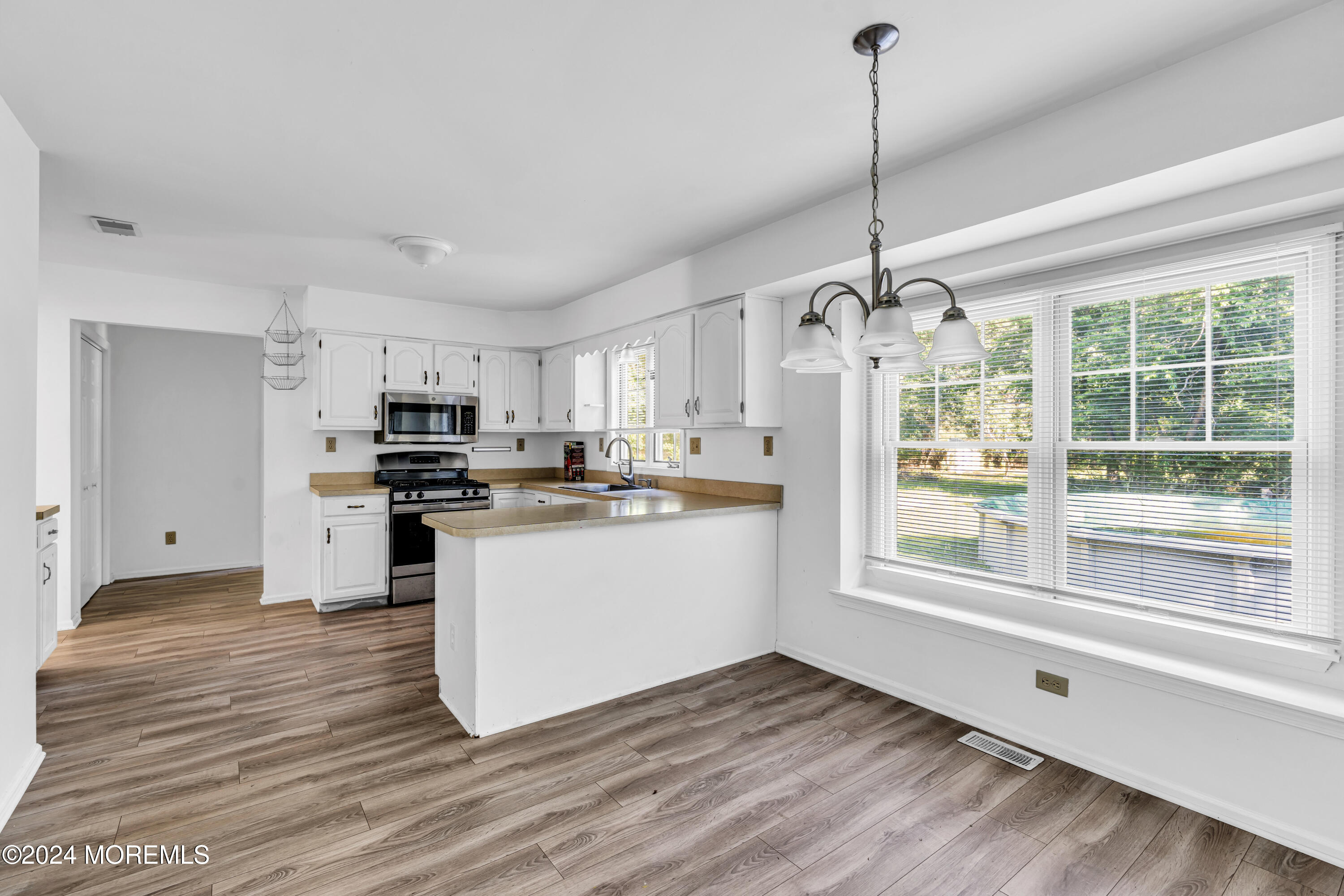 4 W Dickens Court, Jackson, NJ, 08527 image 13