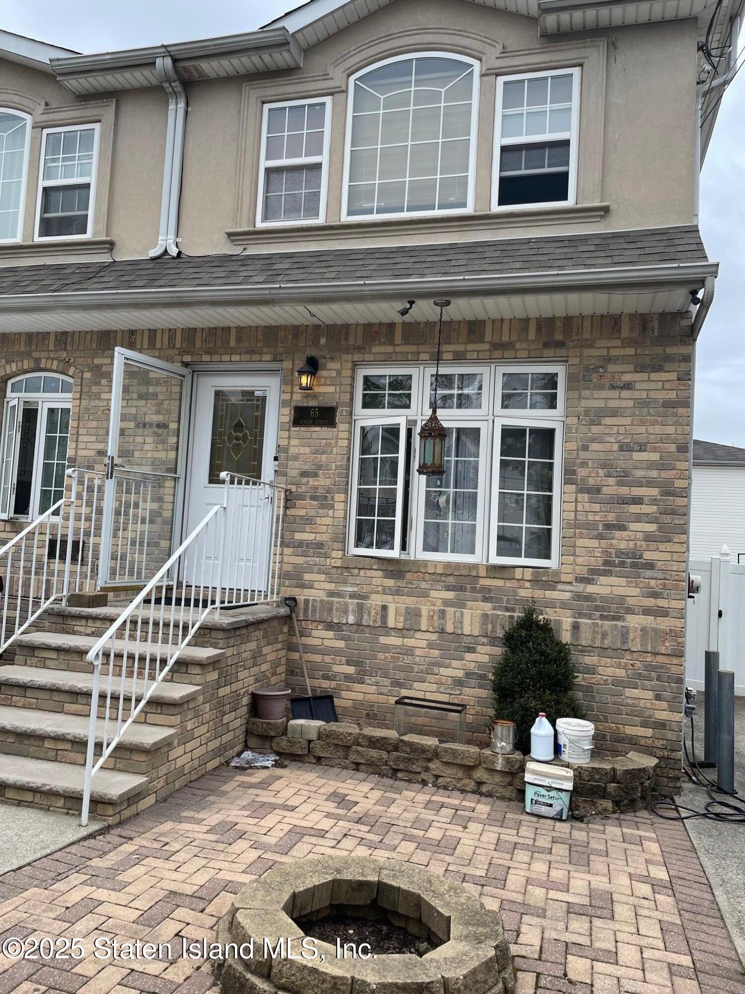 65 Benson Street Image 2