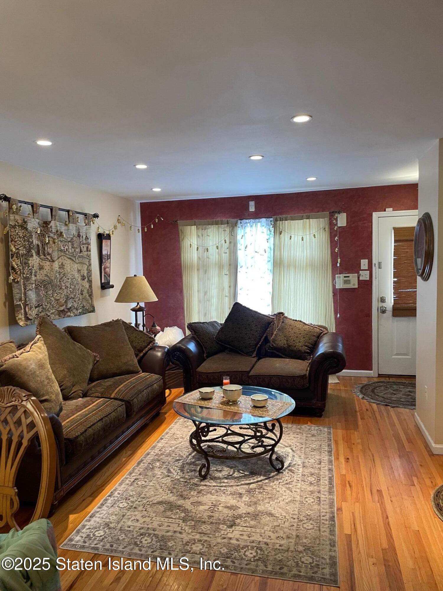 65 Benson Street Image 4