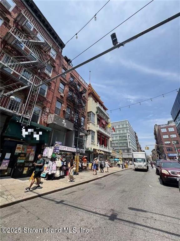 79 Mott Street A Image 3