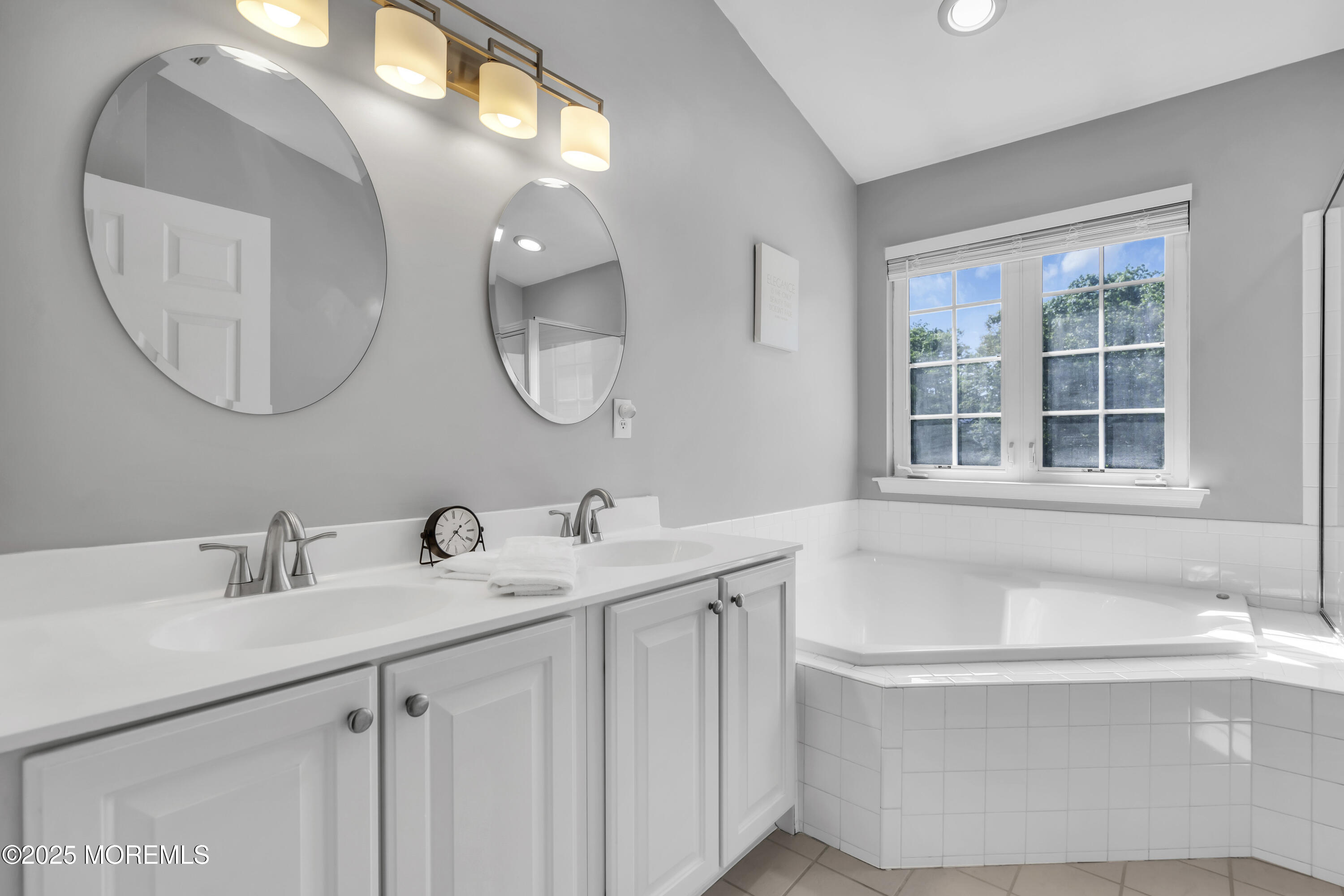 8 Reagan Drive, Jackson, NJ, 08527 image 42