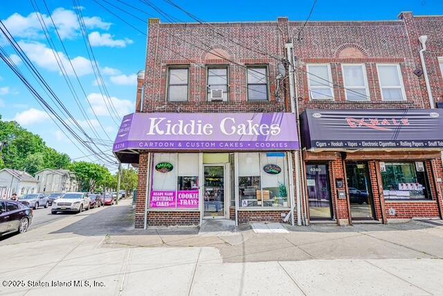 6378 Amboy Road Image 1