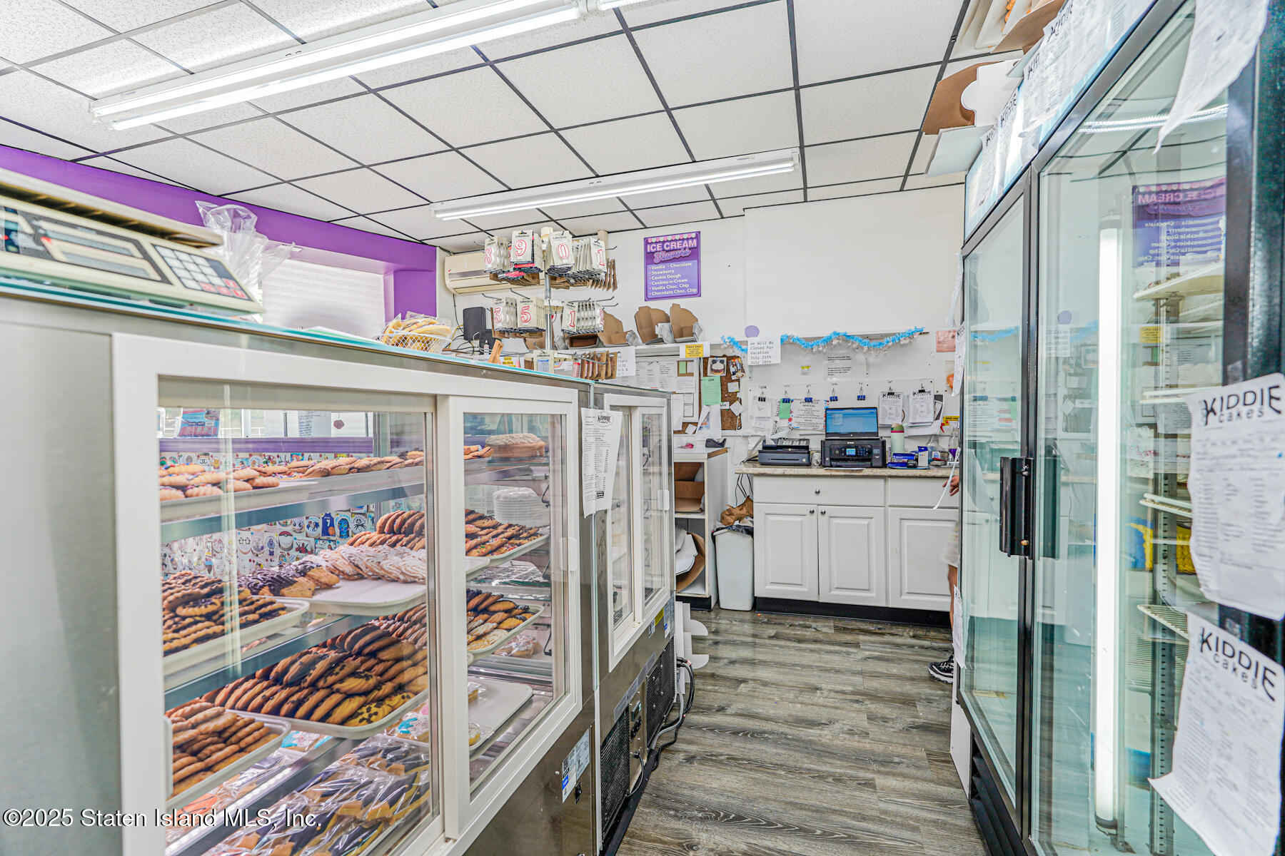 6378 Amboy Road Image 4