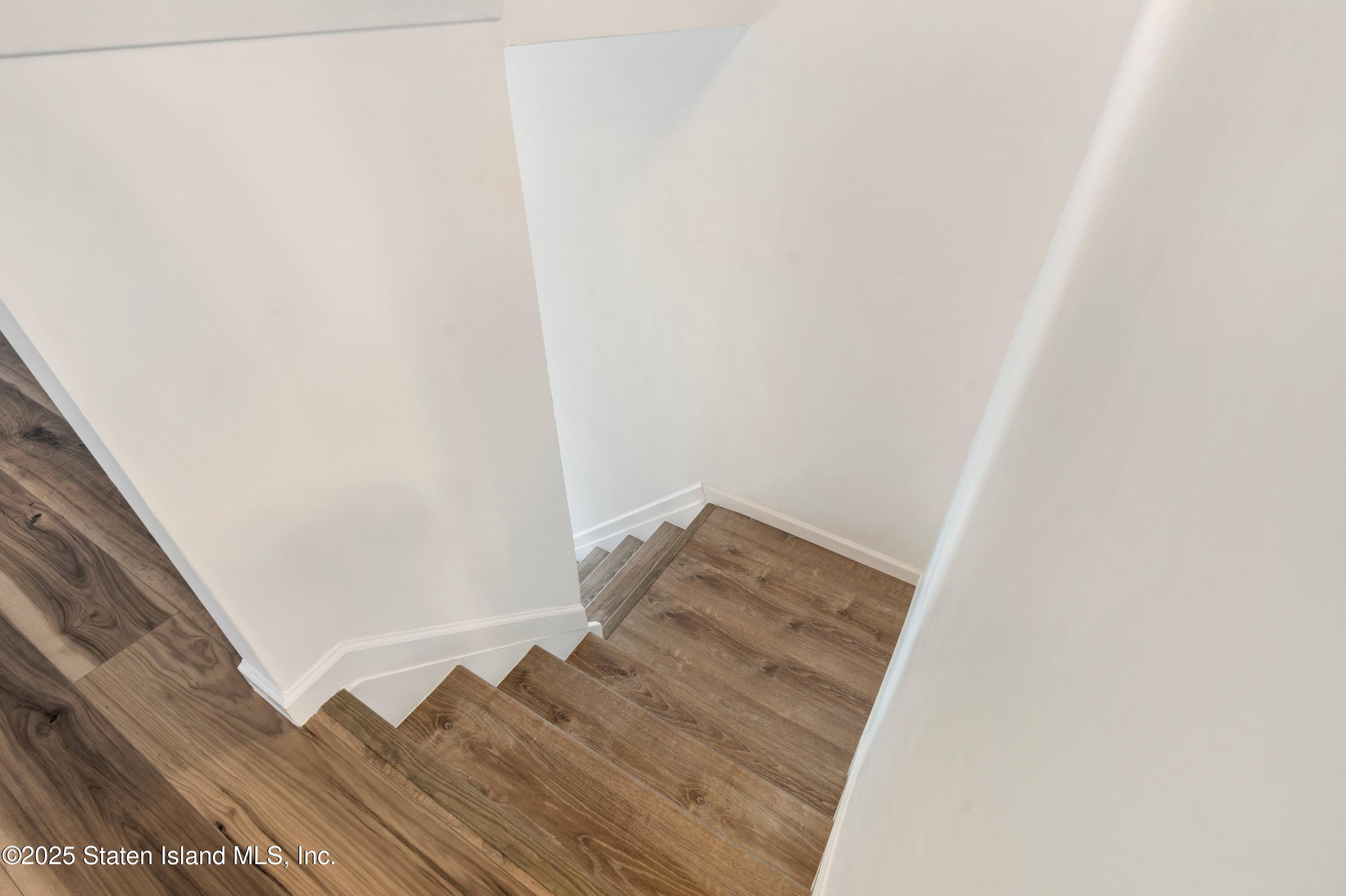 80 Saturn Lane A Image 4