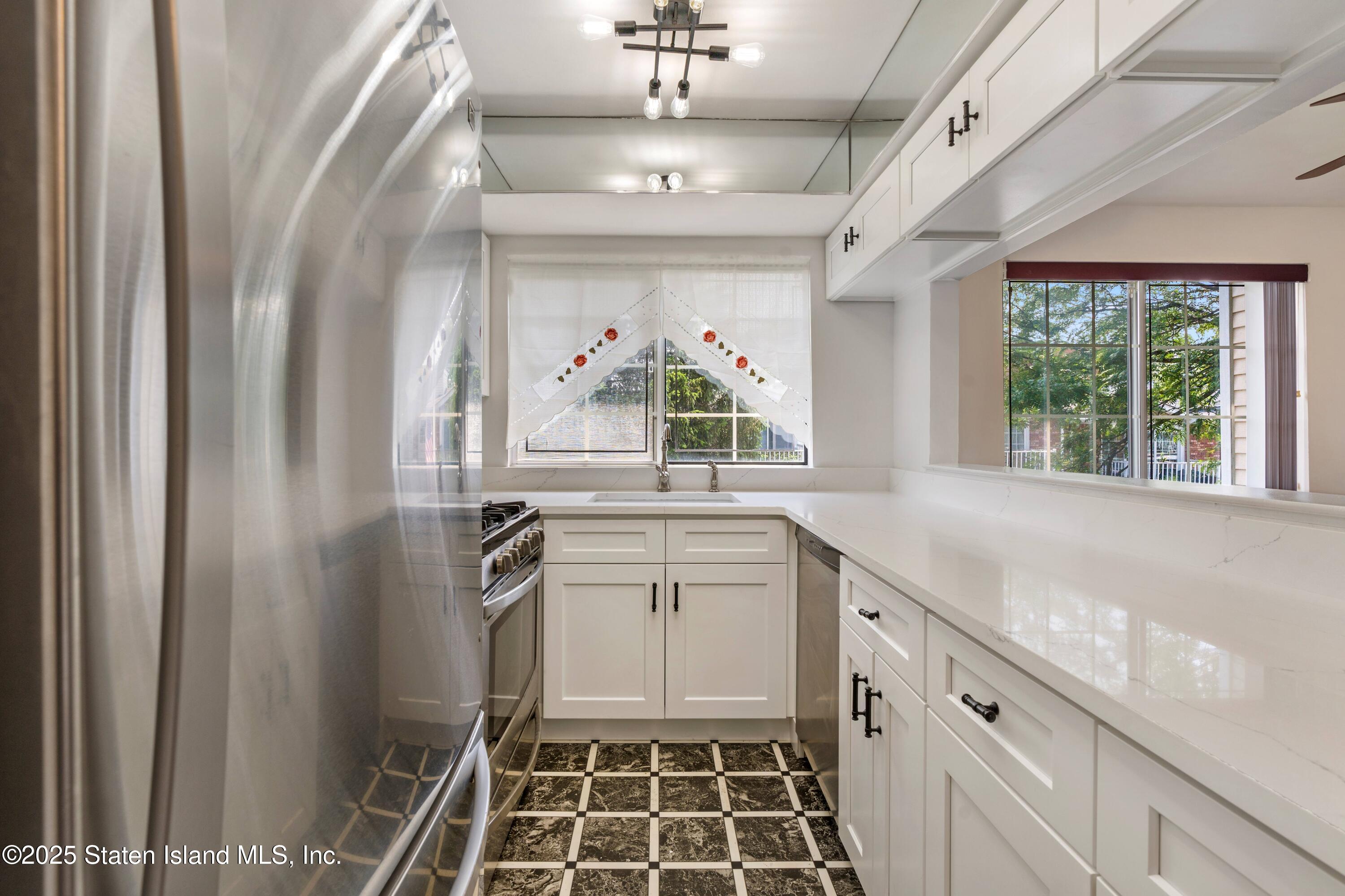 80 Saturn Lane A, Staten Island, NY, 10314 image 10