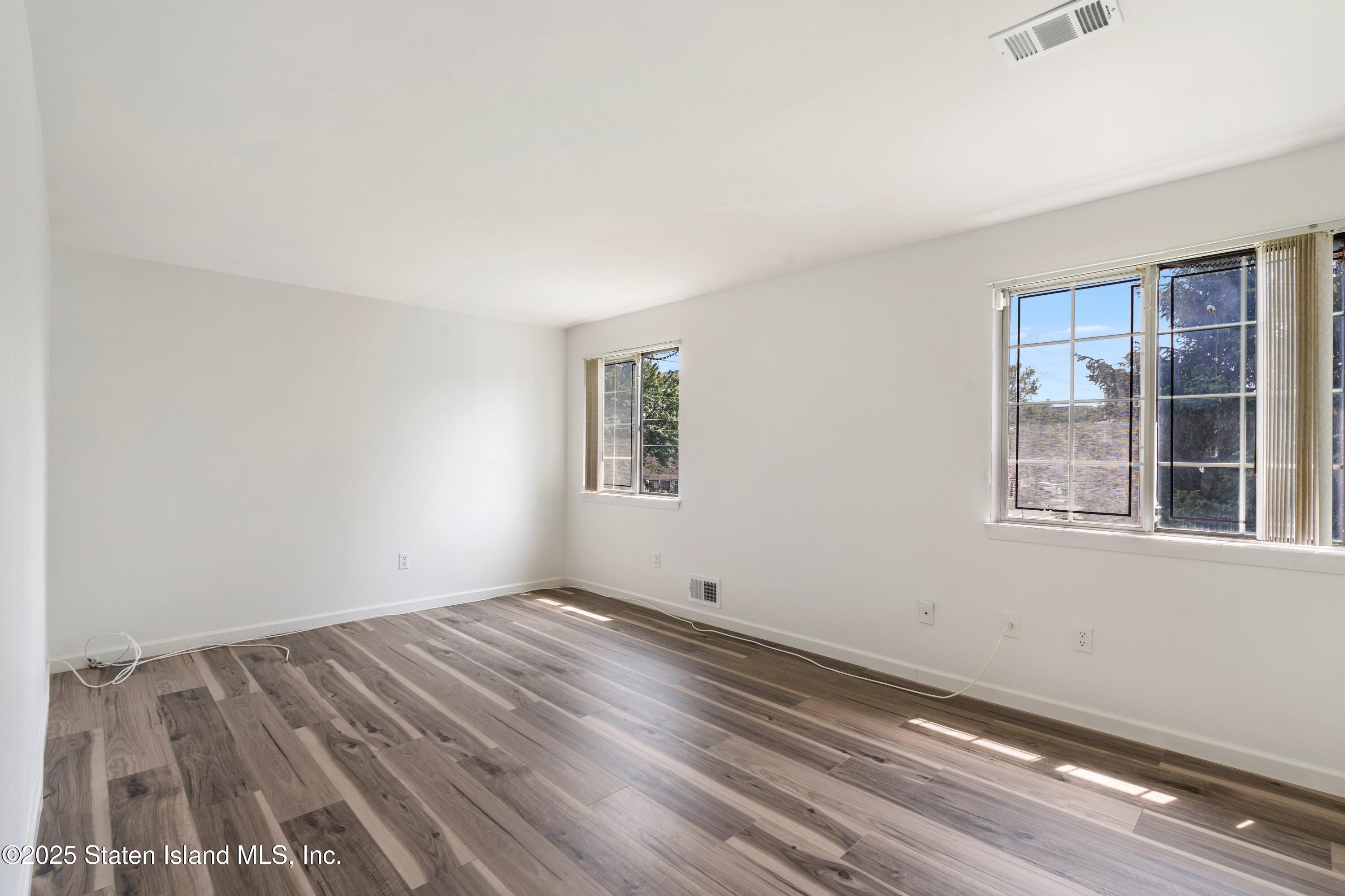 80 Saturn Lane A, Staten Island, NY, 10314 image 14