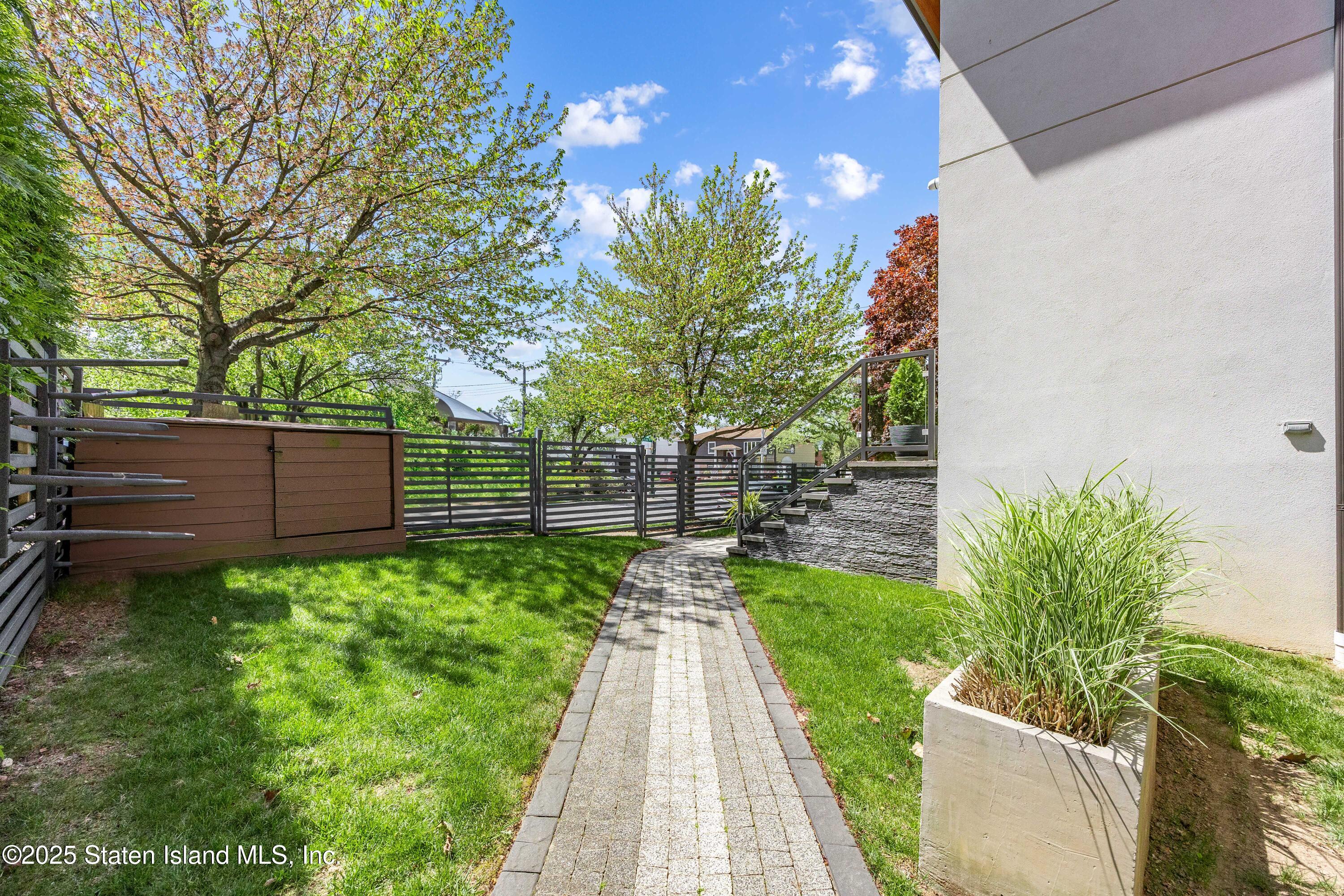 153 Fine Boulevard, Staten Island, NY, 10314 image 45