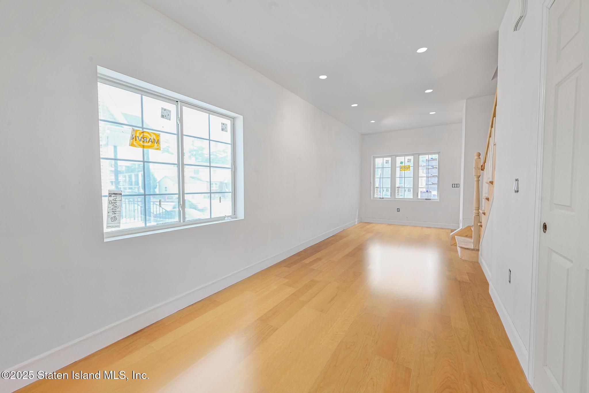 1384 Clove Road, Staten Island, NY, 10301 image 6