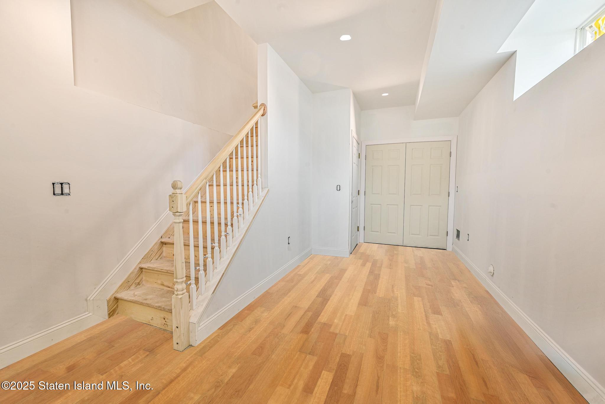 1384 Clove Road, Staten Island, NY, 10301 image 21