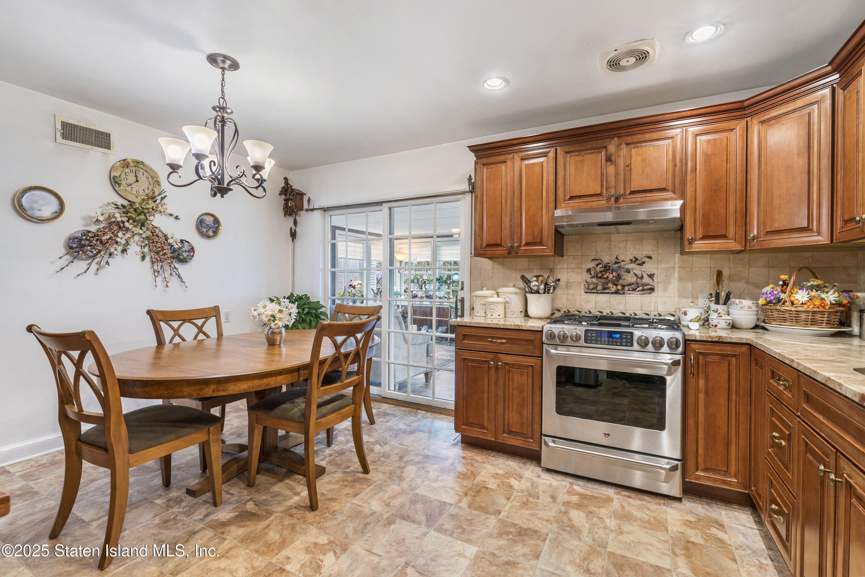 19 Albourne Avenue, Staten Island, NY, 10312 image 7
