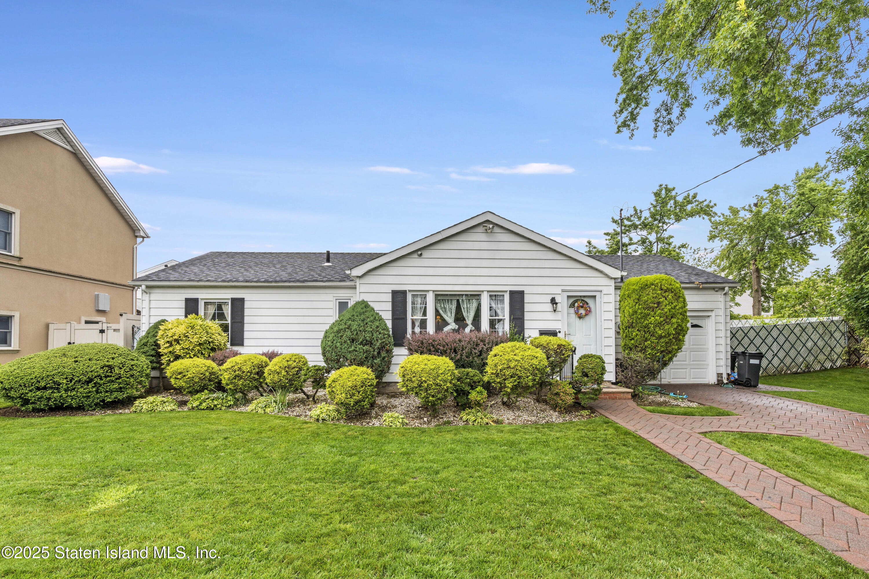 19 Albourne Avenue Image 1