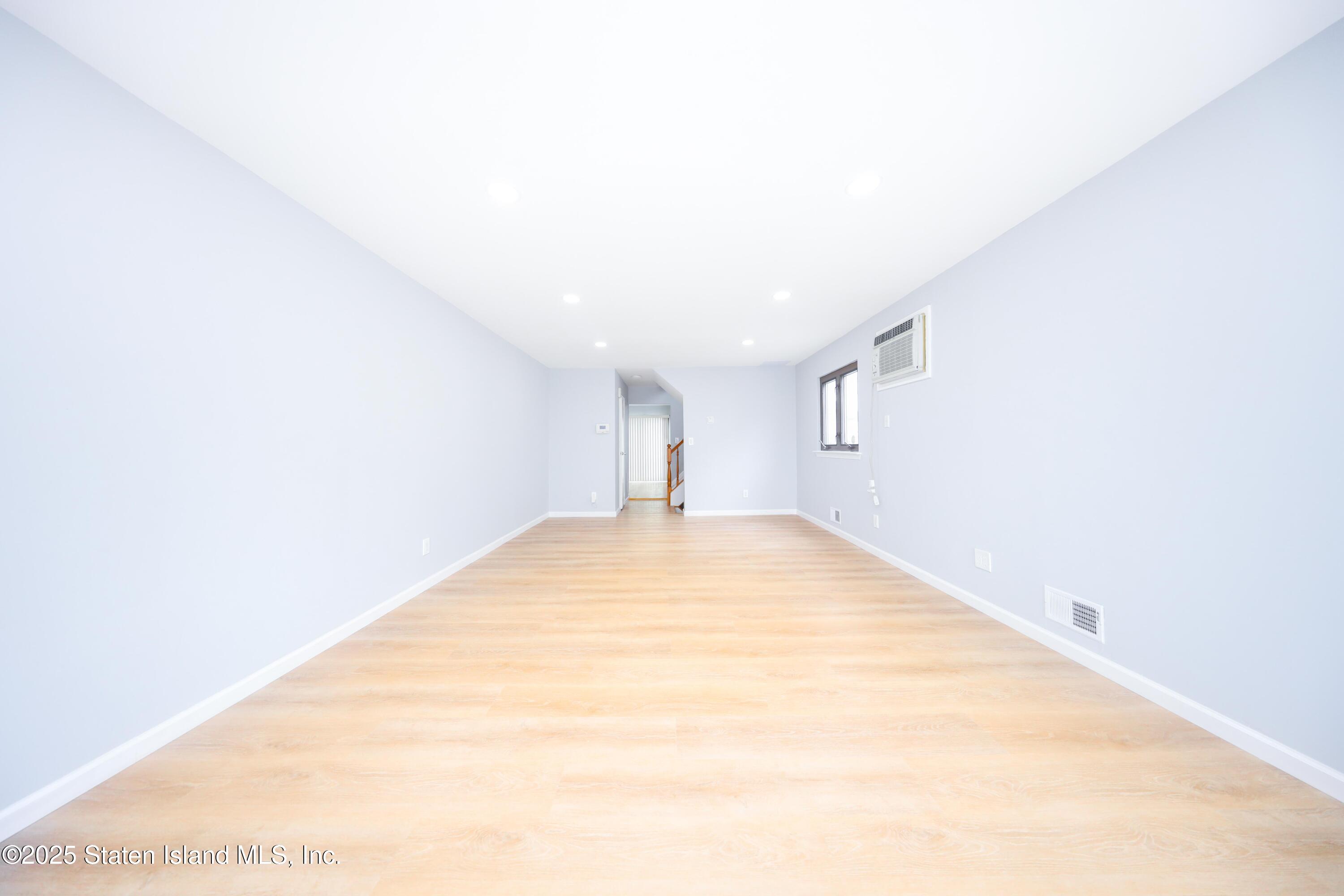 18 Rowan Avenue, Staten Island, NY, 10306 image 14