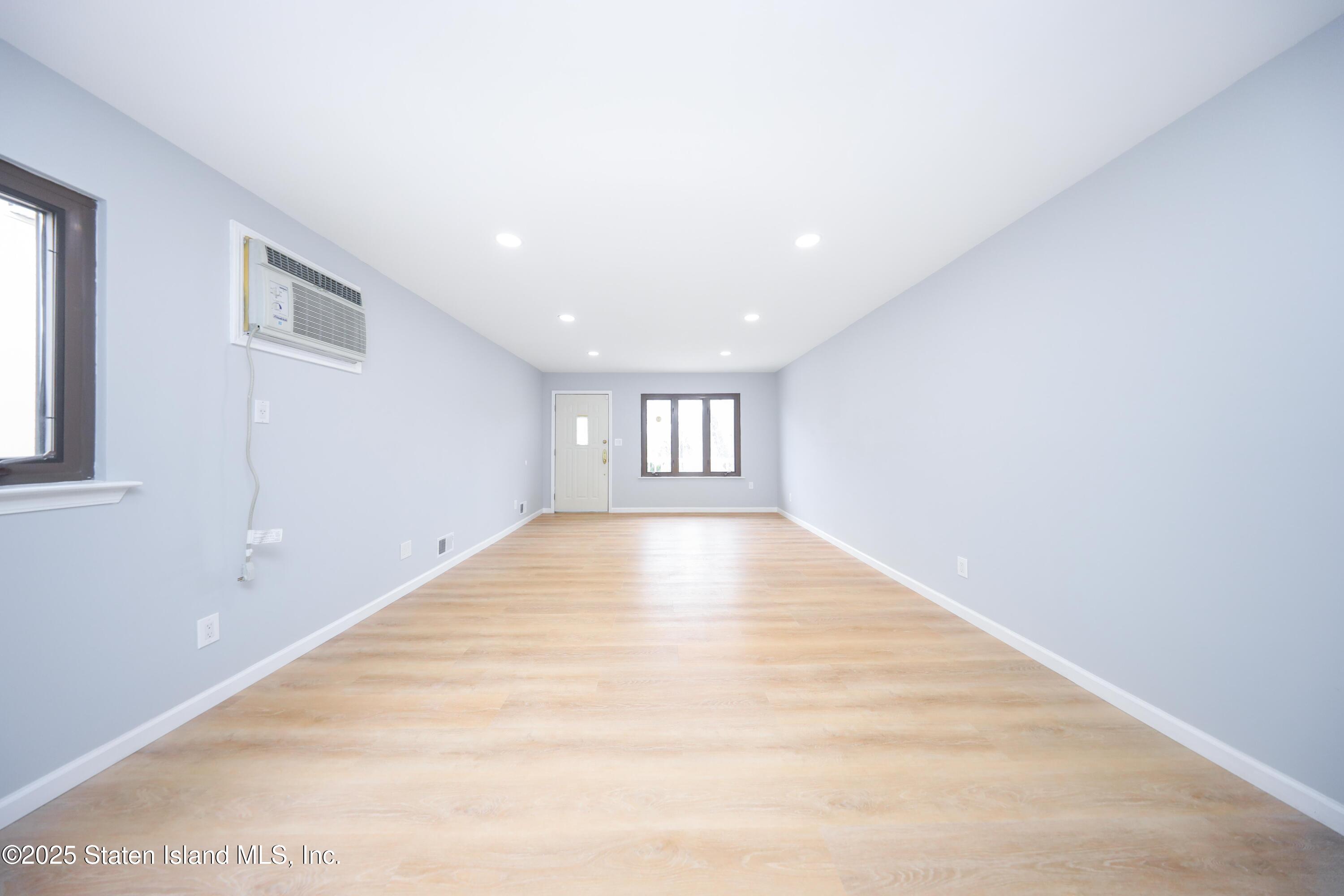 18 Rowan Avenue, Staten Island, NY, 10306 image 18