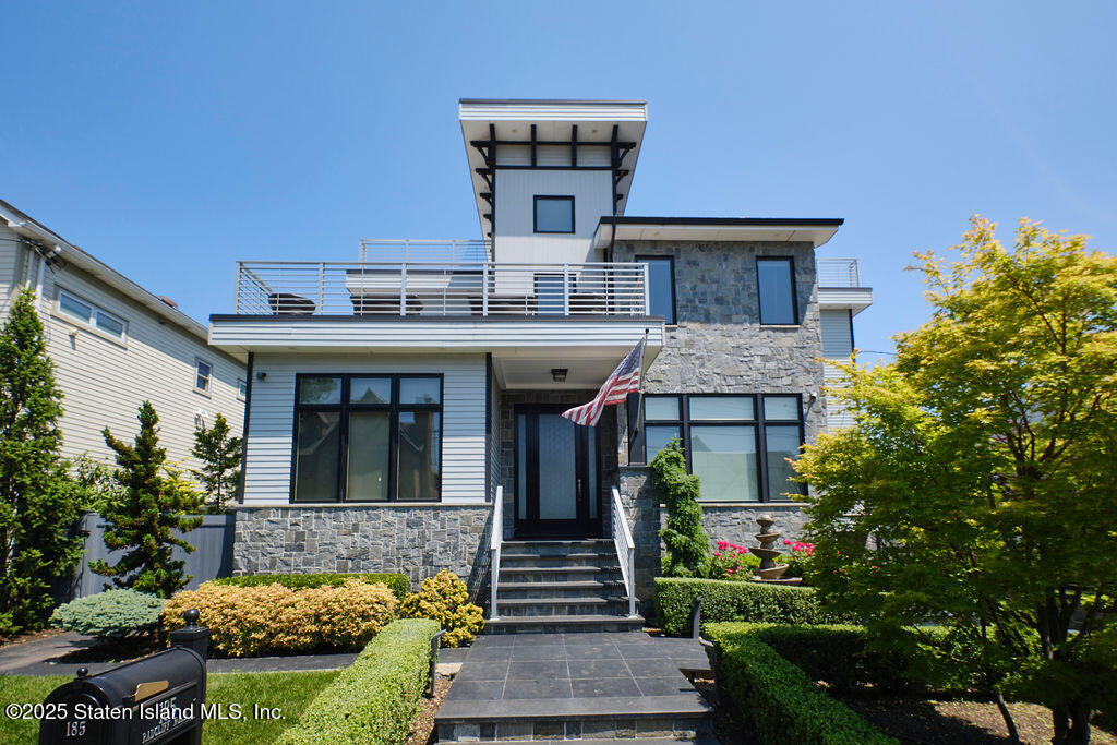 185 Radcliff Road Image 1