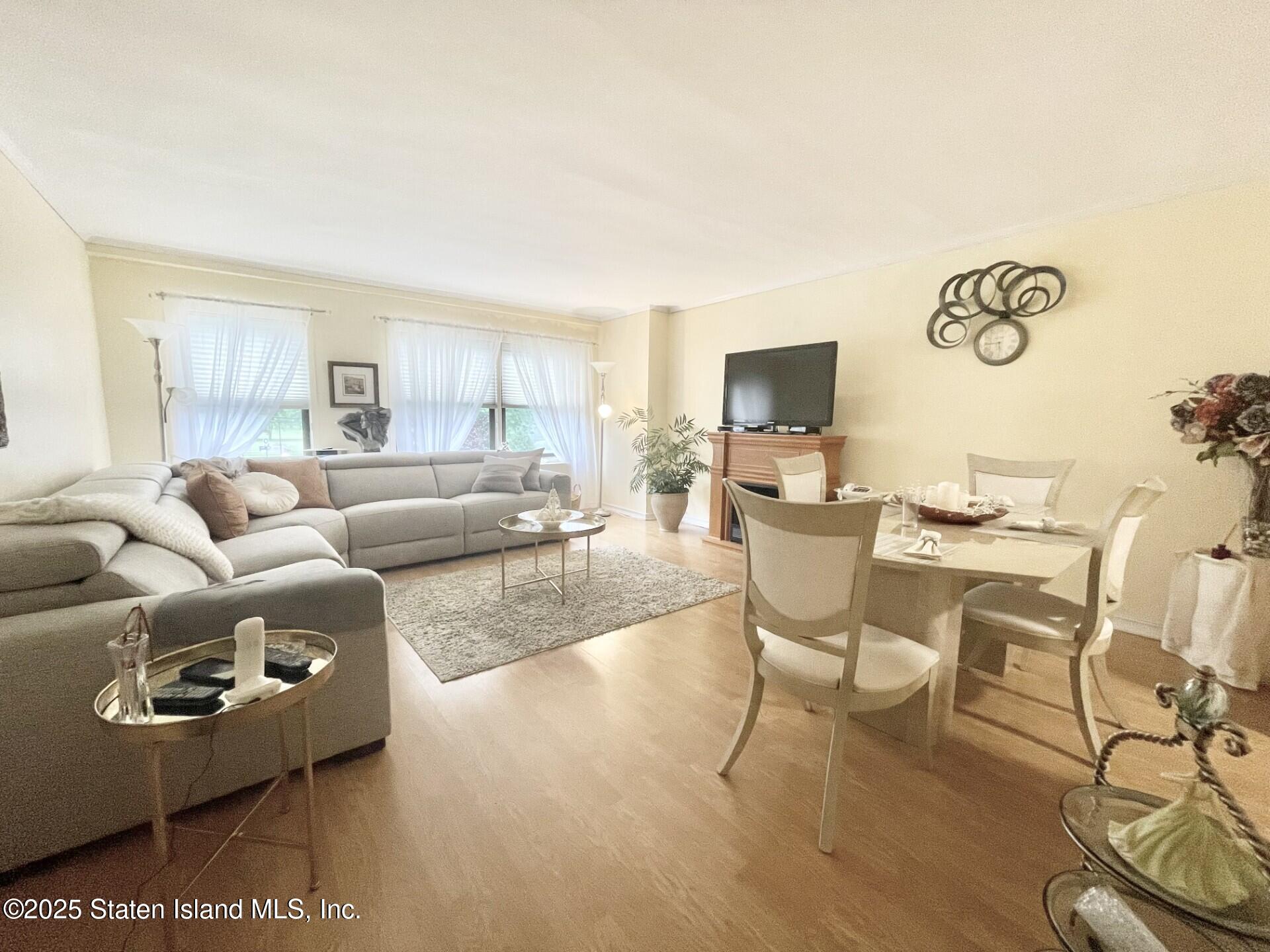 1100 Clove Road #2k Image 5