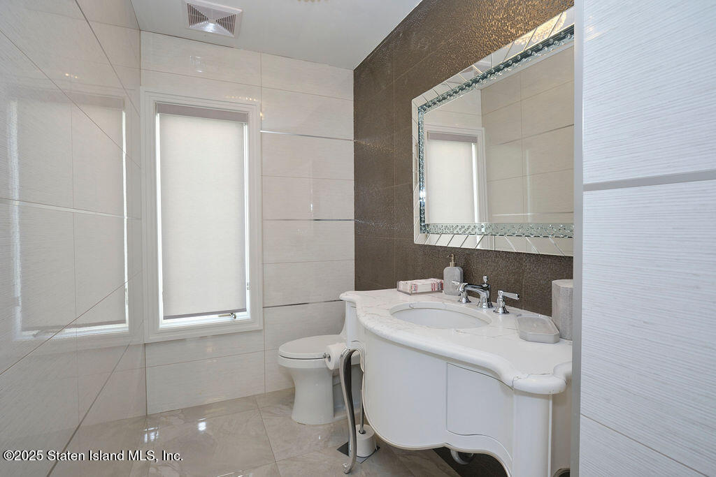 185 Radcliff Road, Staten Island, NY, 10305 image 20
