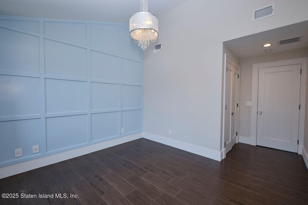 185 Radcliff Road, Staten Island, NY, 10305 image 25