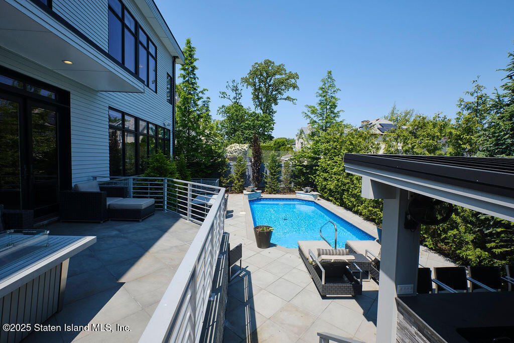 185 Radcliff Road, Staten Island, NY, 10305 image 45