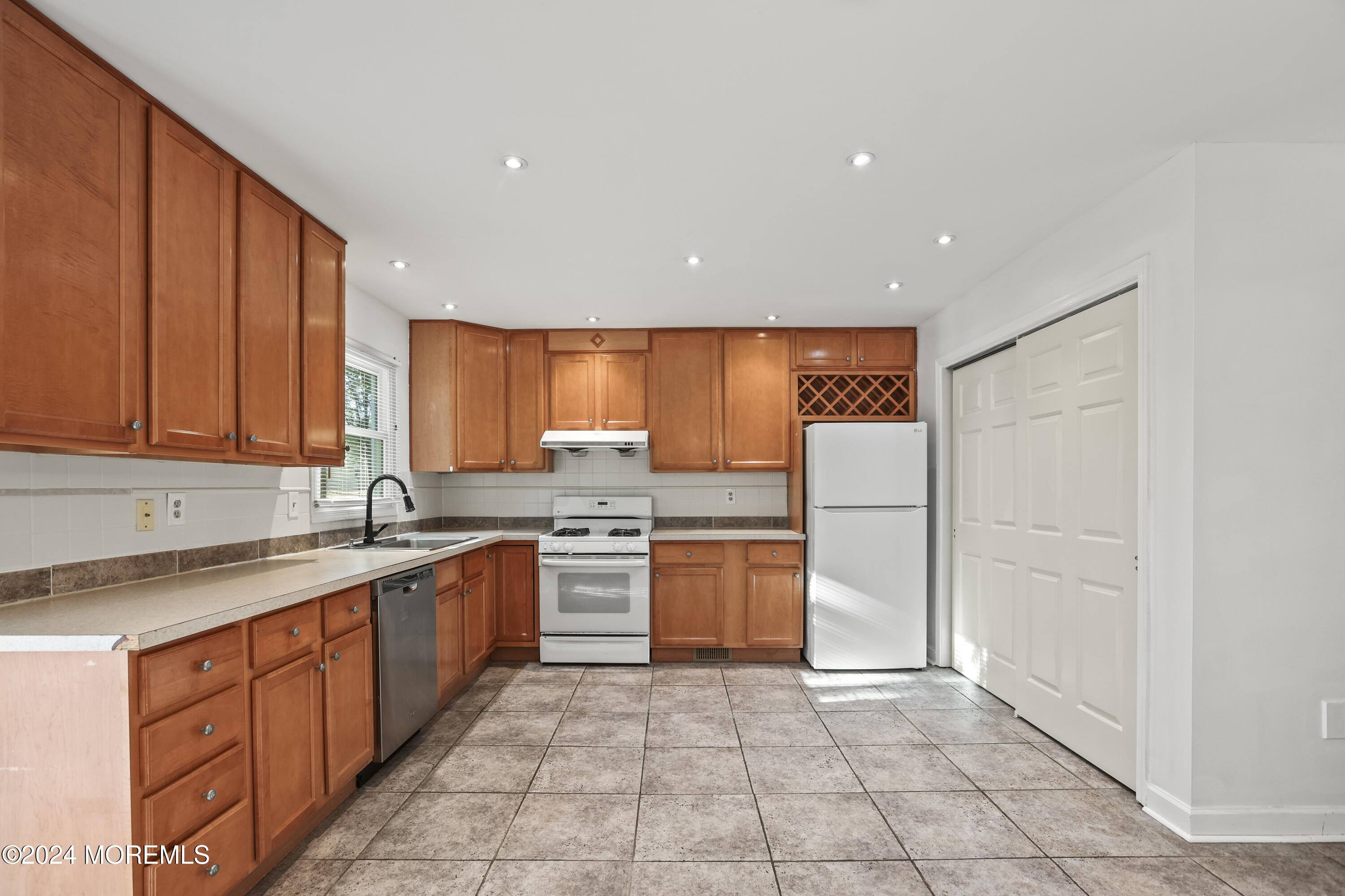 152 Northampton Drive, Holmdel, NJ, 07733 image 13