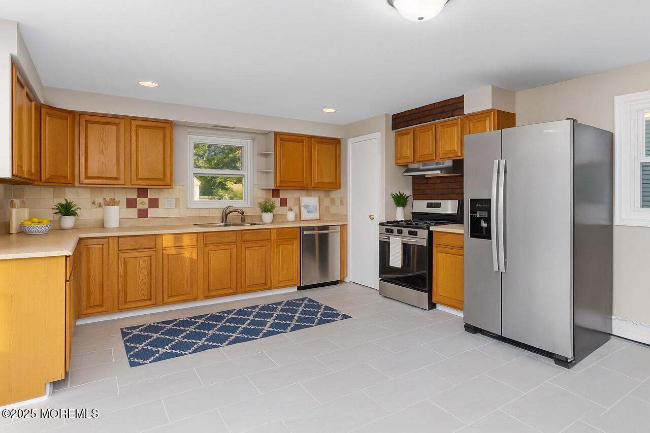 16 Woodside Avenue, Keansburg, NJ, 07734 image 12