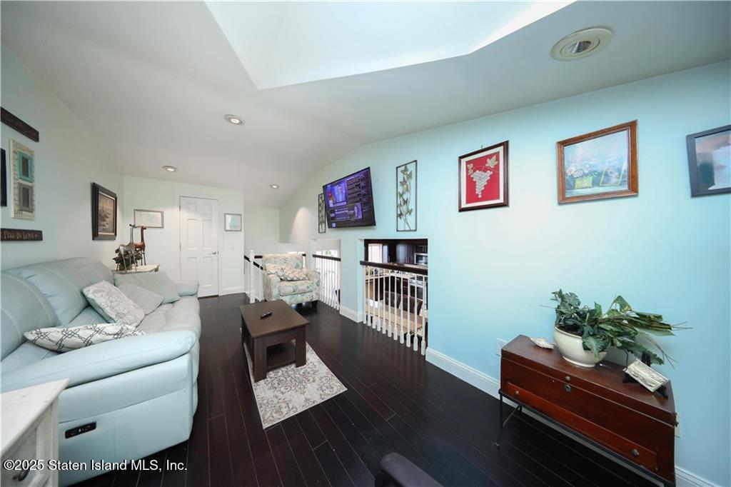 437 Winant Avenue, Staten Island, NY, 10309 image 14