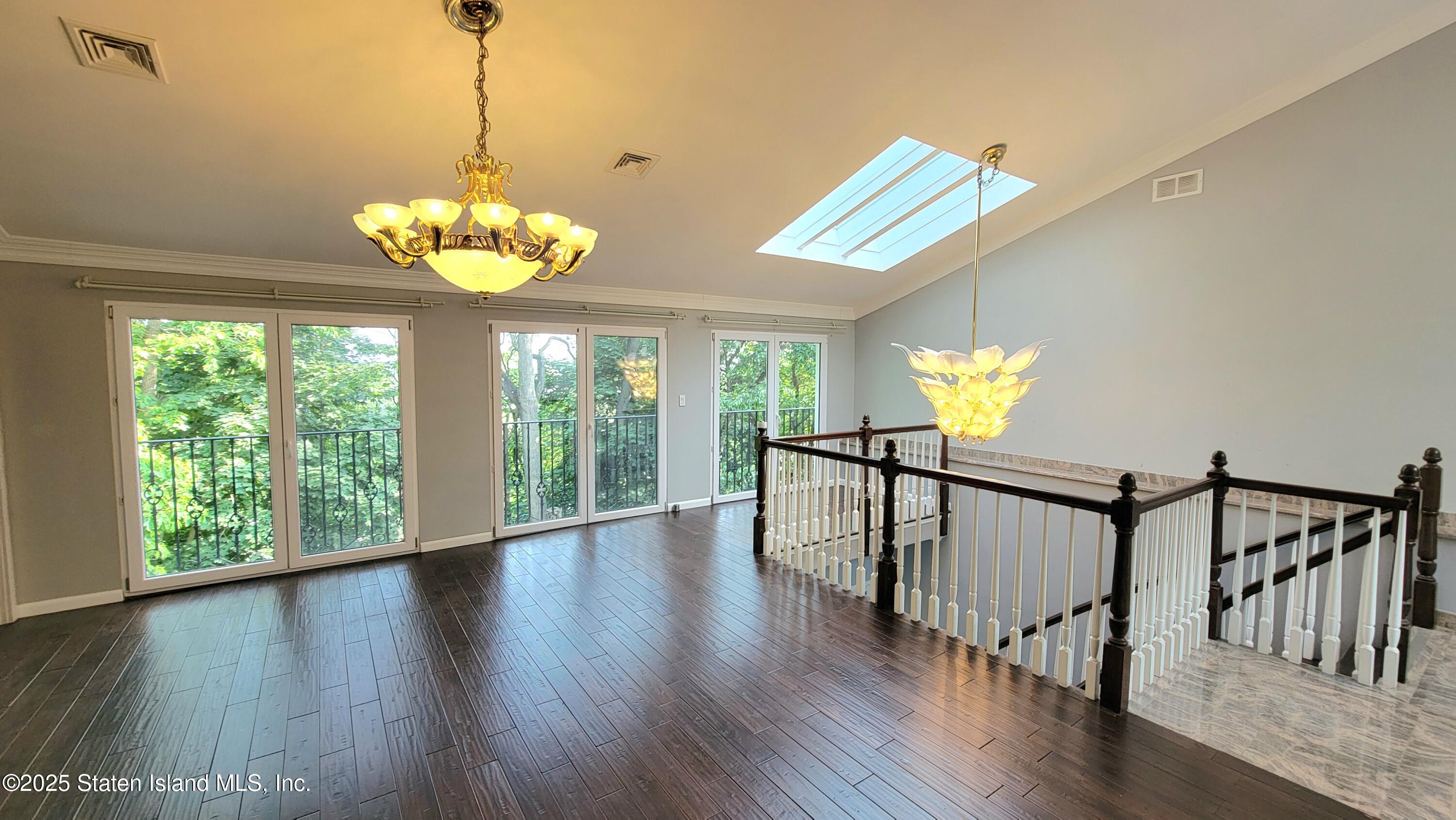 200 Coverly Avenue, Staten Island, NY, 10301 image 11