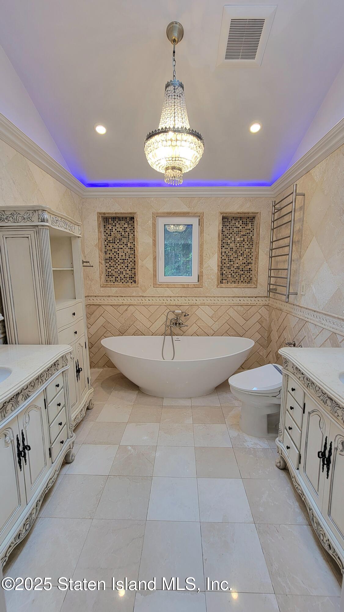 200 Coverly Avenue, Staten Island, NY, 10301 image 25