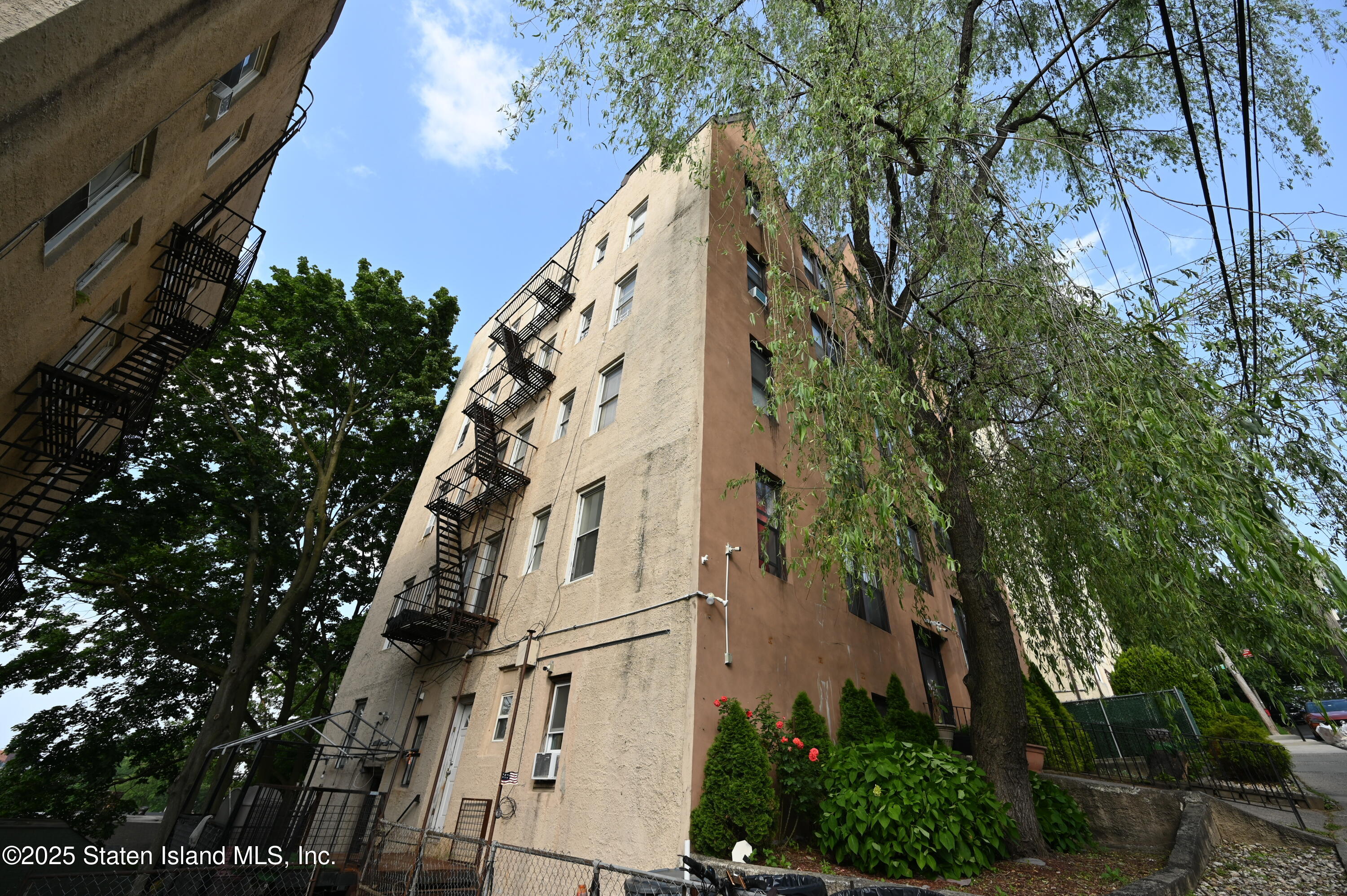 37 Avon Place Image 4
