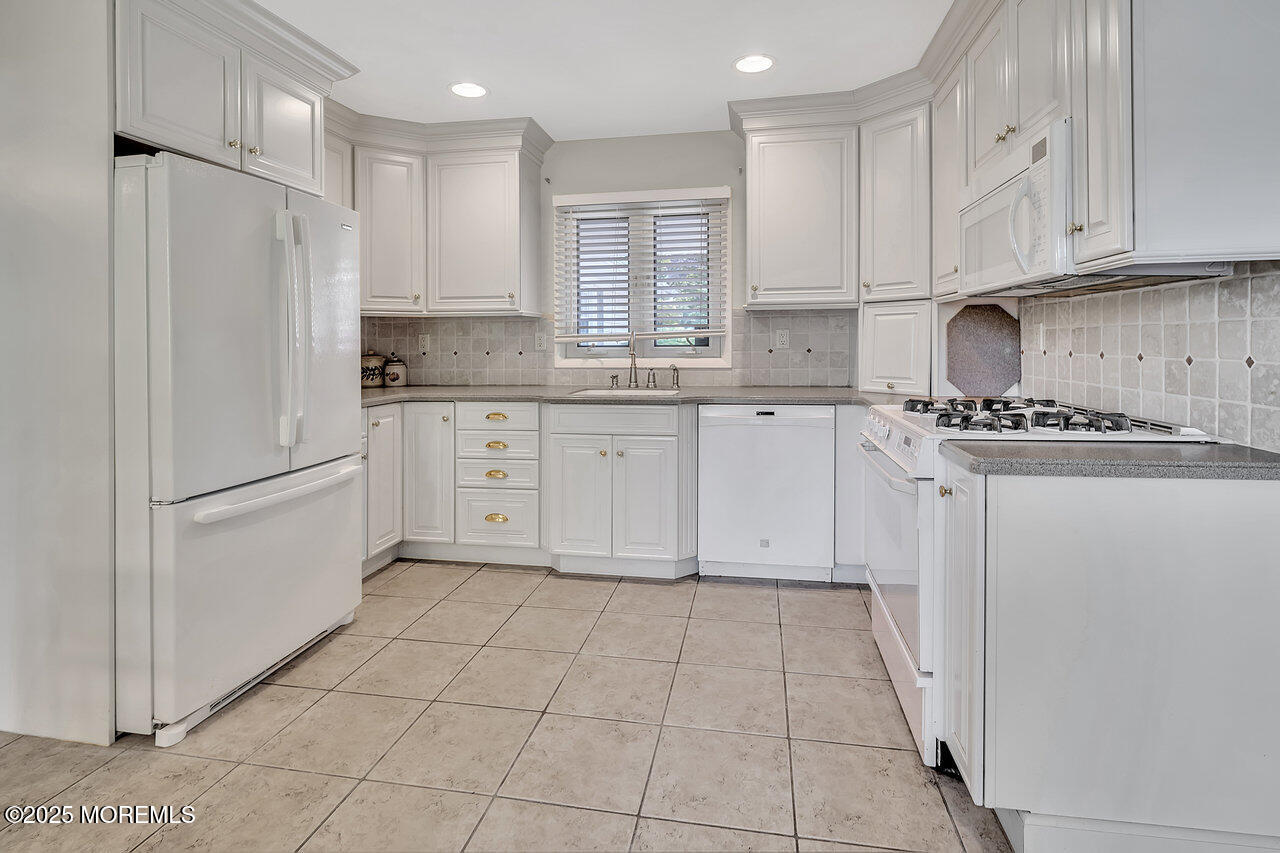 153 Lloyd Road, Matawan, NJ, 07747 image 18