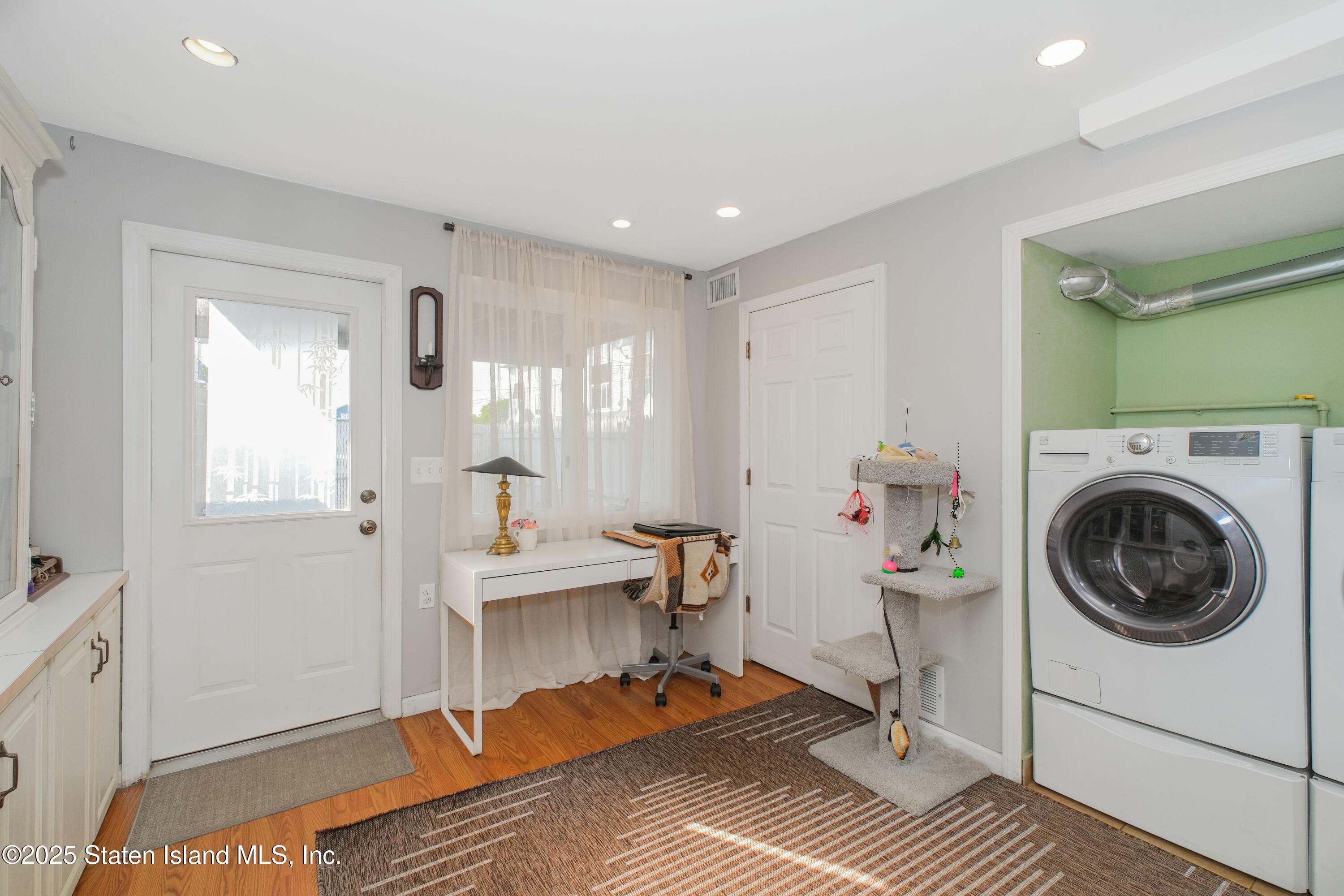 1063 Father Capodanno Boulevard, Staten Island, NY, 10306 image 9