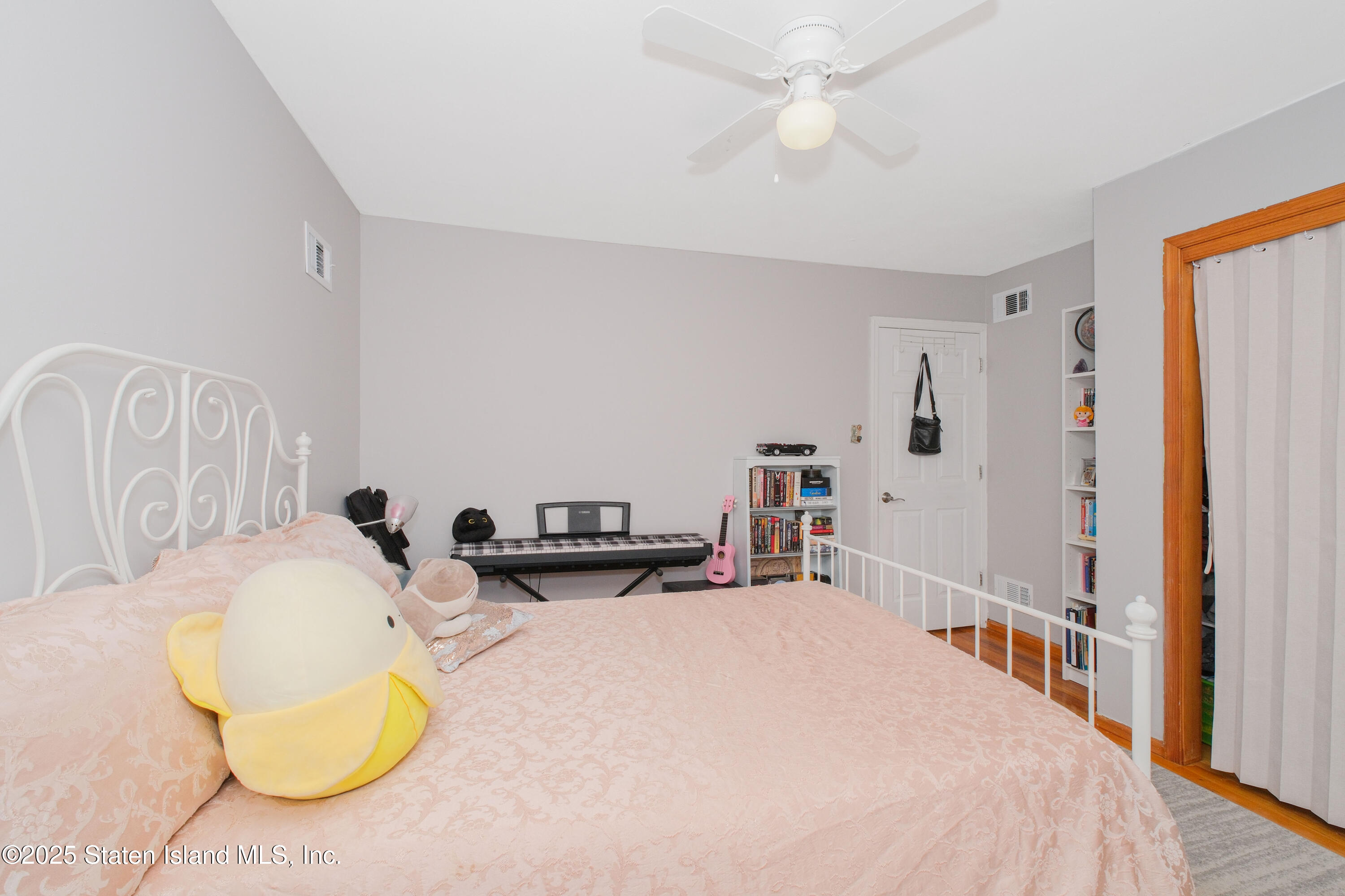 1063 Father Capodanno Boulevard, Staten Island, NY, 10306 image 22