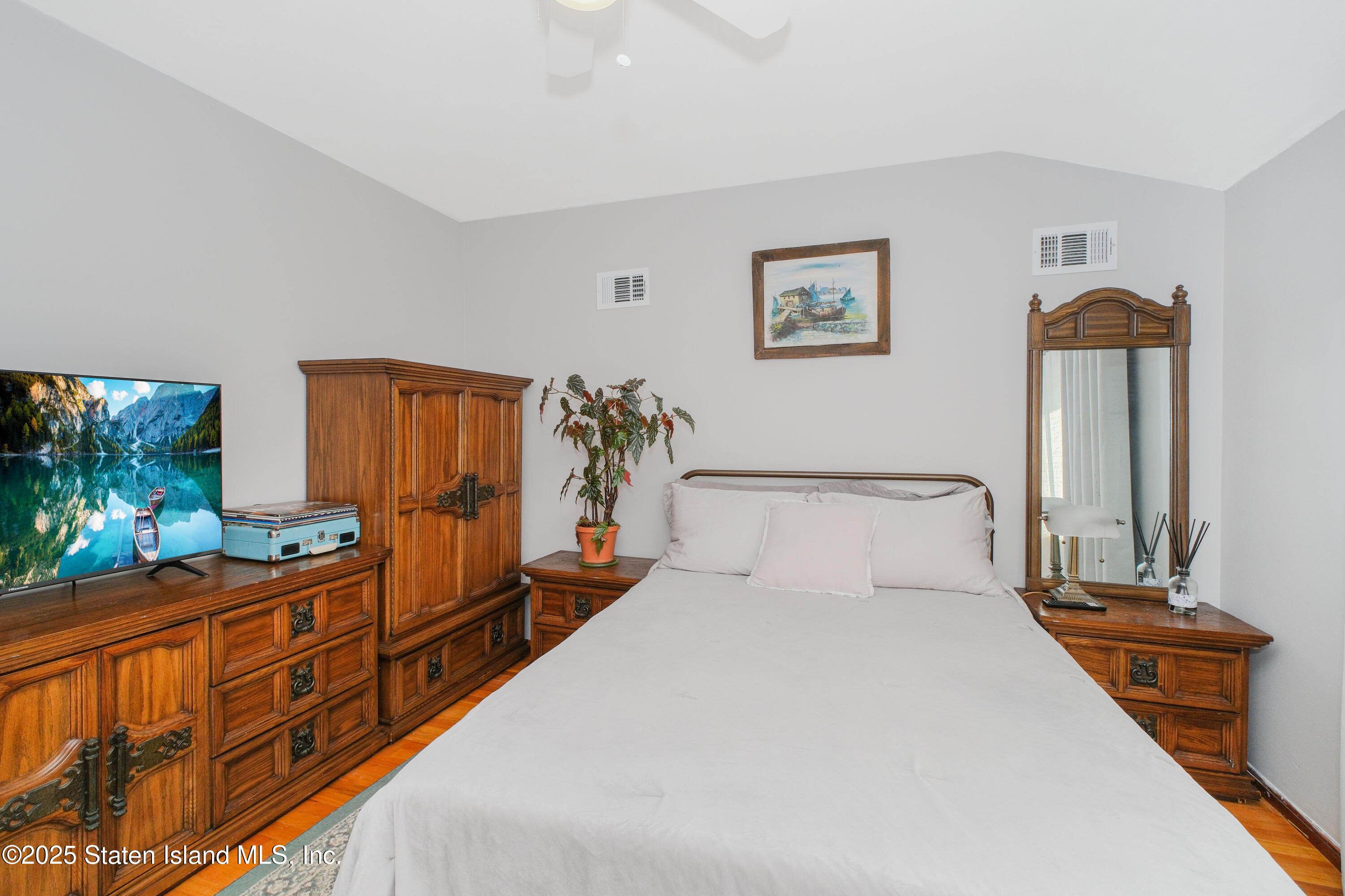 1063 Father Capodanno Boulevard, Staten Island, NY, 10306 image 25