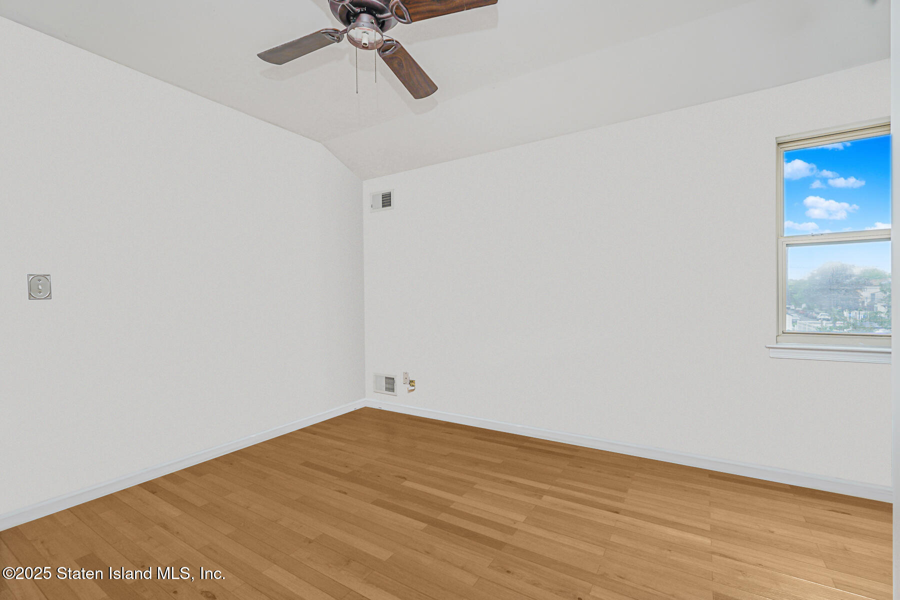260 B Kensington Avenue, Staten Island, NY, 10305 image 9