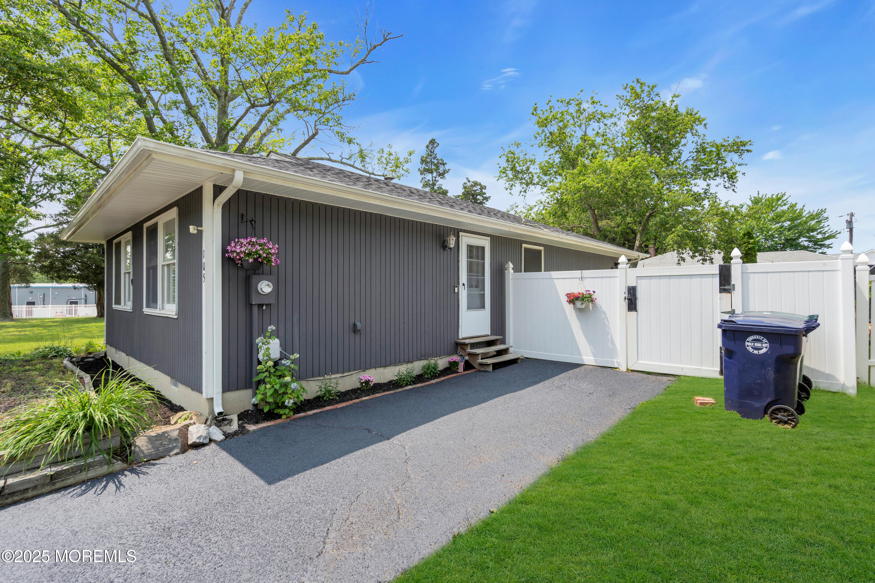 105 Kadlubeck Way Image 3