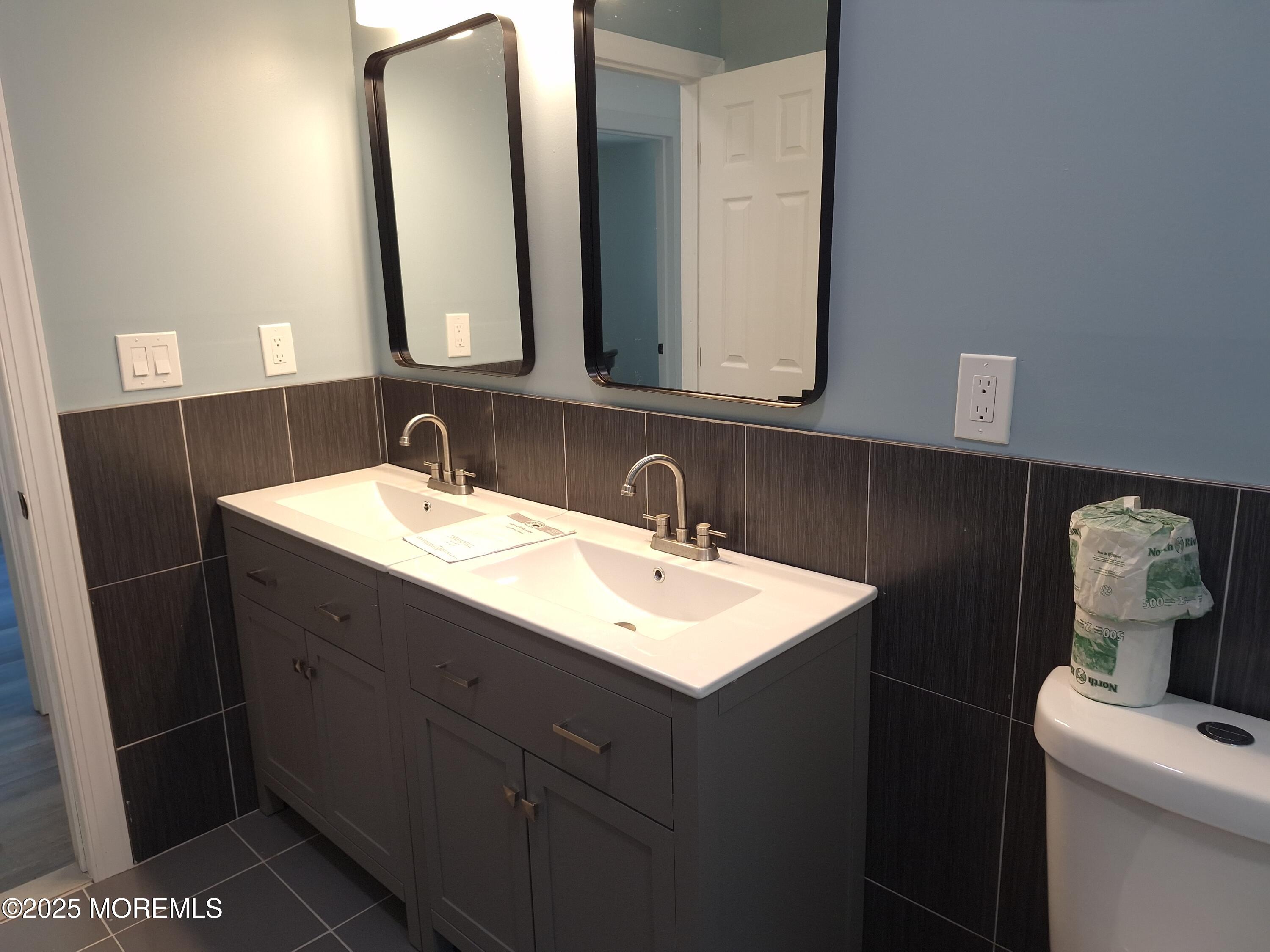 414 Oak Tree Road, Freehold, NJ, 07728 image 25