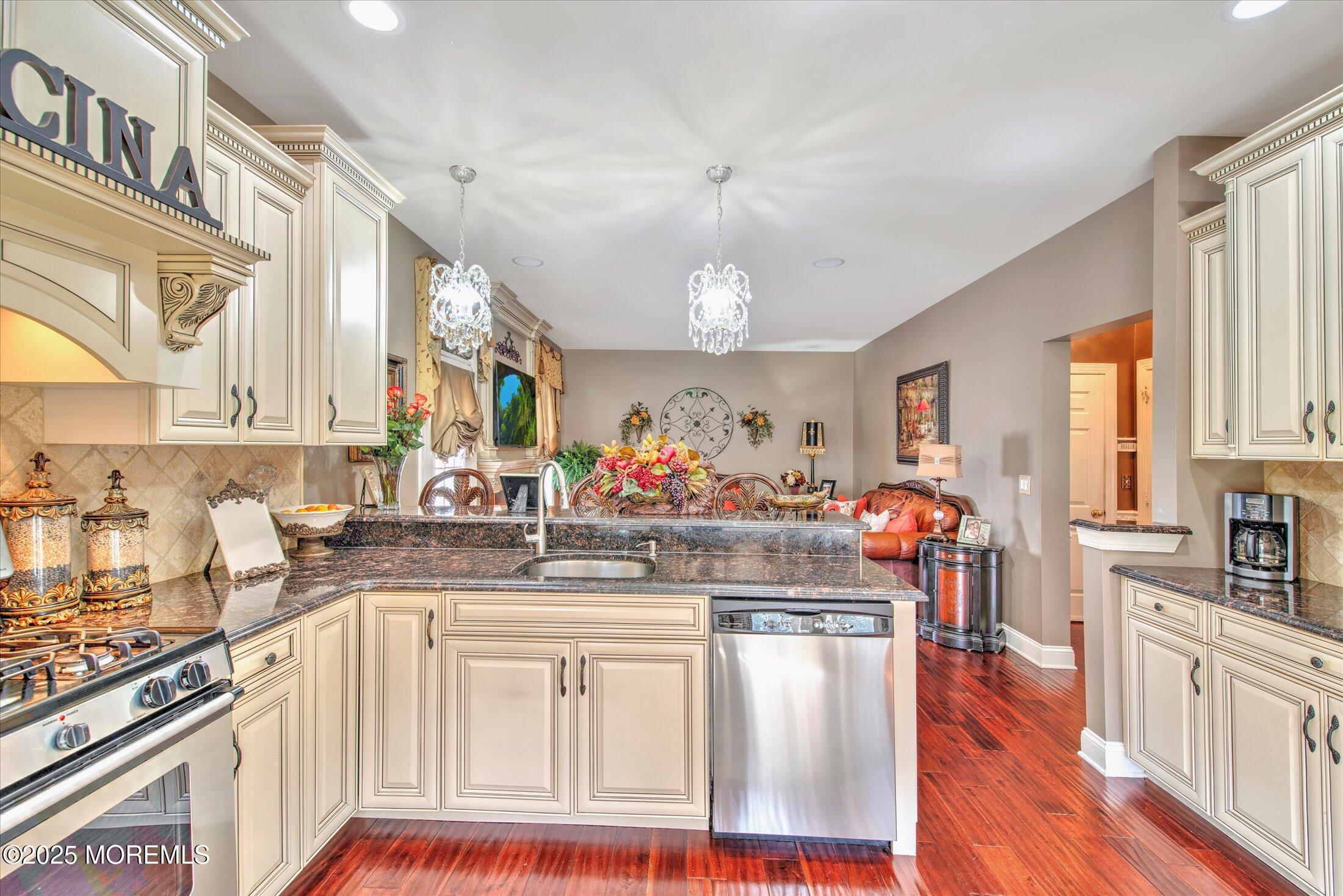 249 Shinnecock Drive, Manalapan, NJ, 07726 image 18