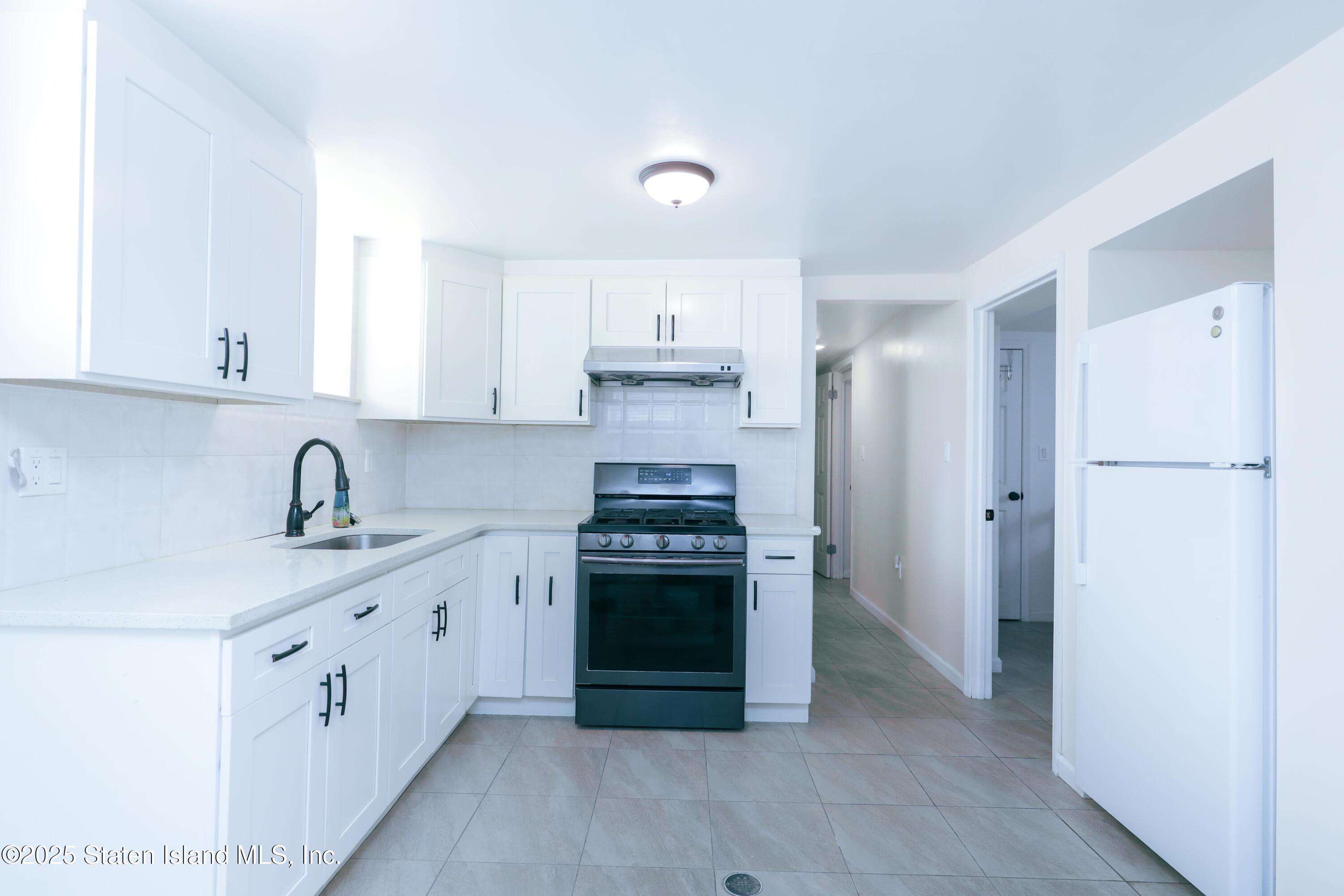 1932 Clove Road, Staten Island, NY, 10304 image 13