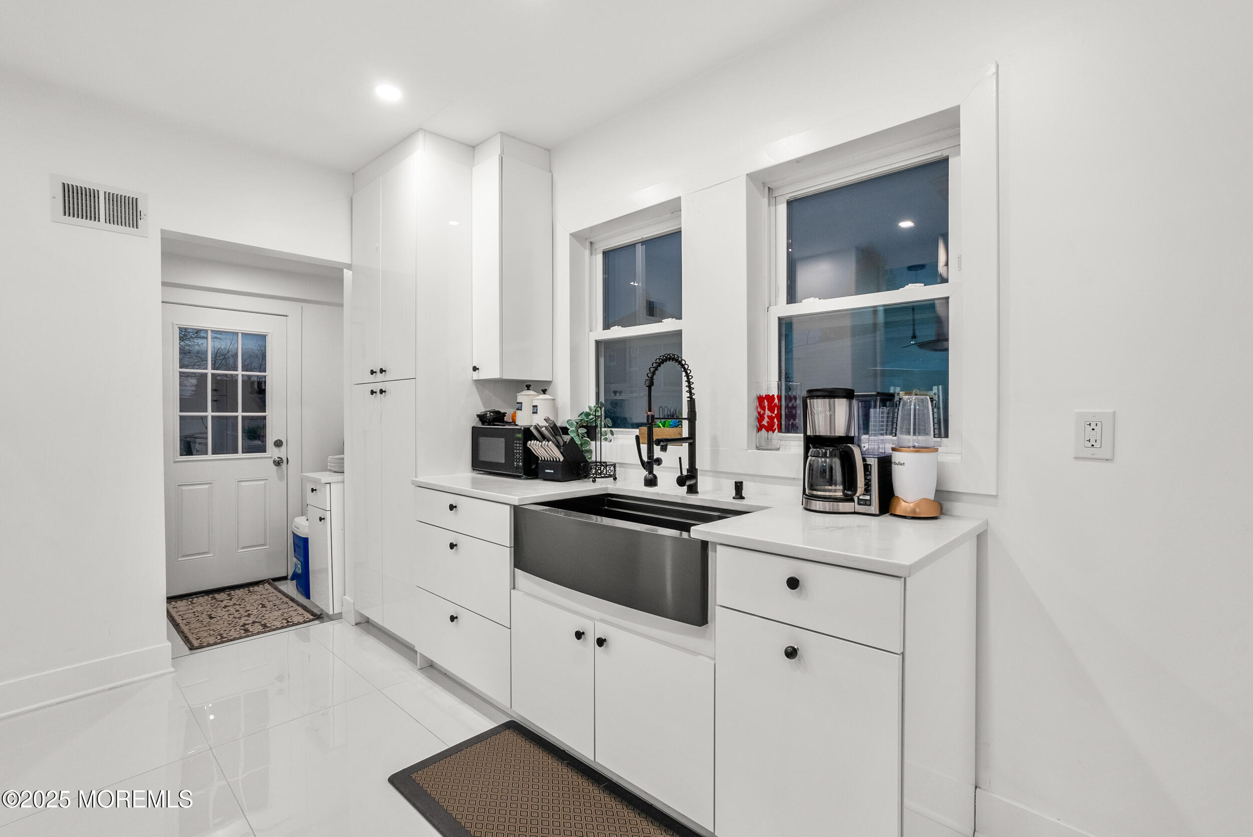 368 Shrewsbury Avenue, Red Bank, NJ, 07701 image 20