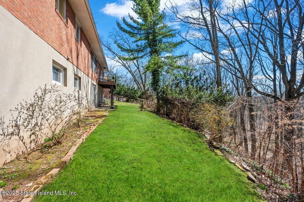 420 Ocean Terrace, Staten Island, NY, 10301 image 11
