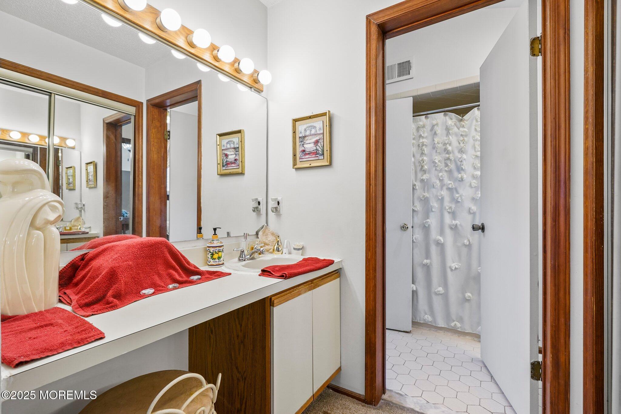 236 Community Circle, Old Bridge, NJ, 08857 image 22