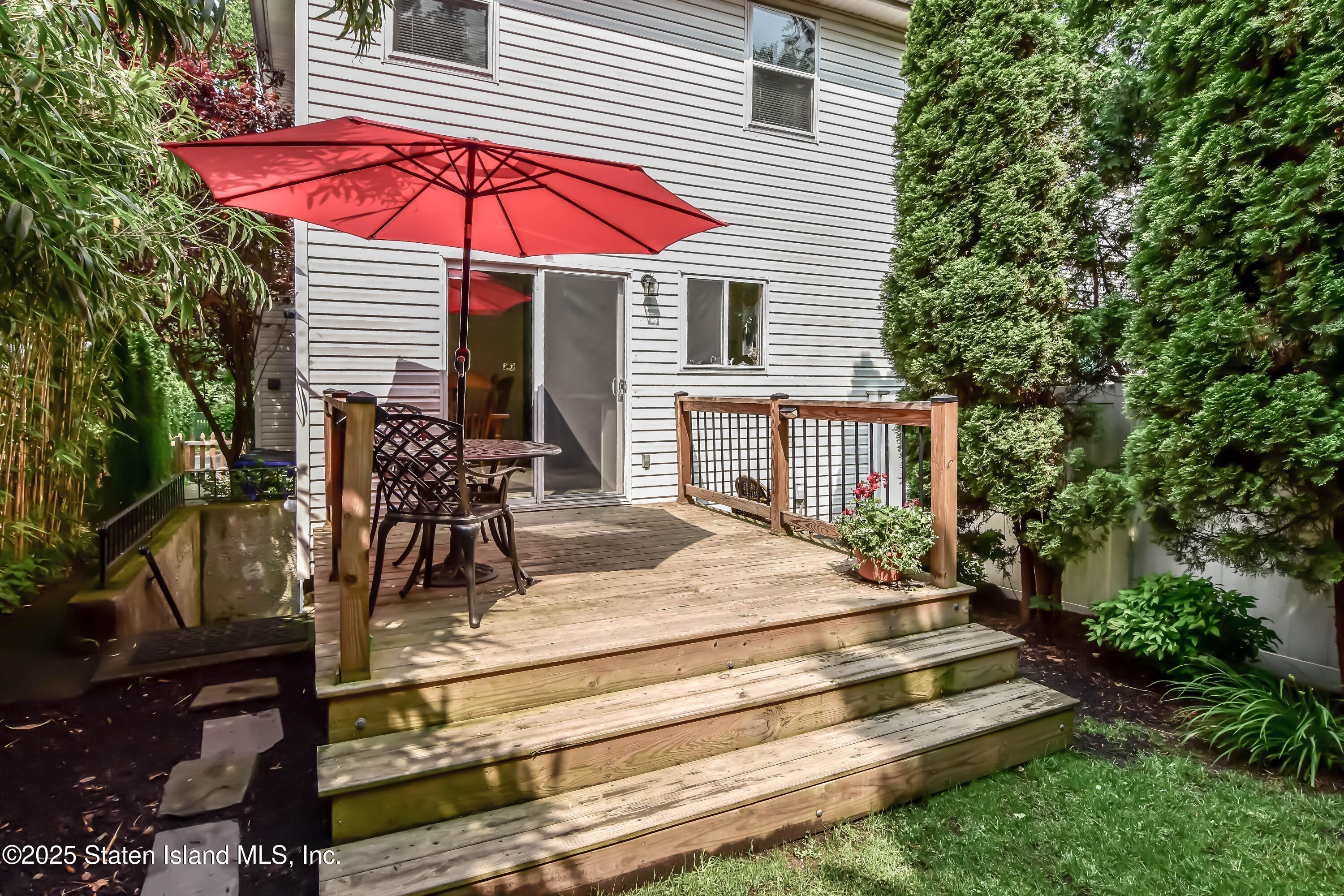109 Tysen Street, Staten Island, NY, 10301 image 22