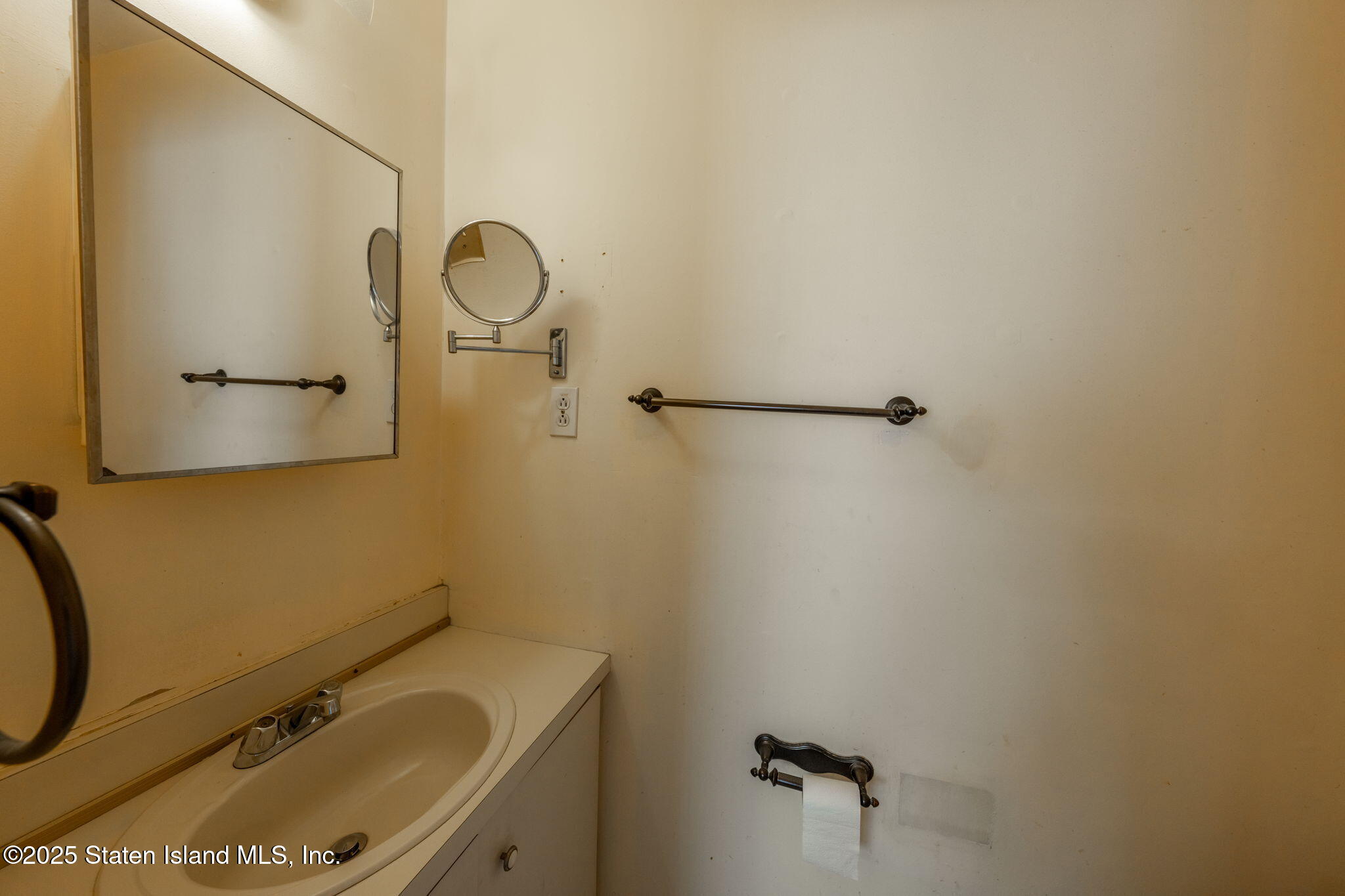 22 Kermit Avenue, Staten Island, NY, 10305 image 14