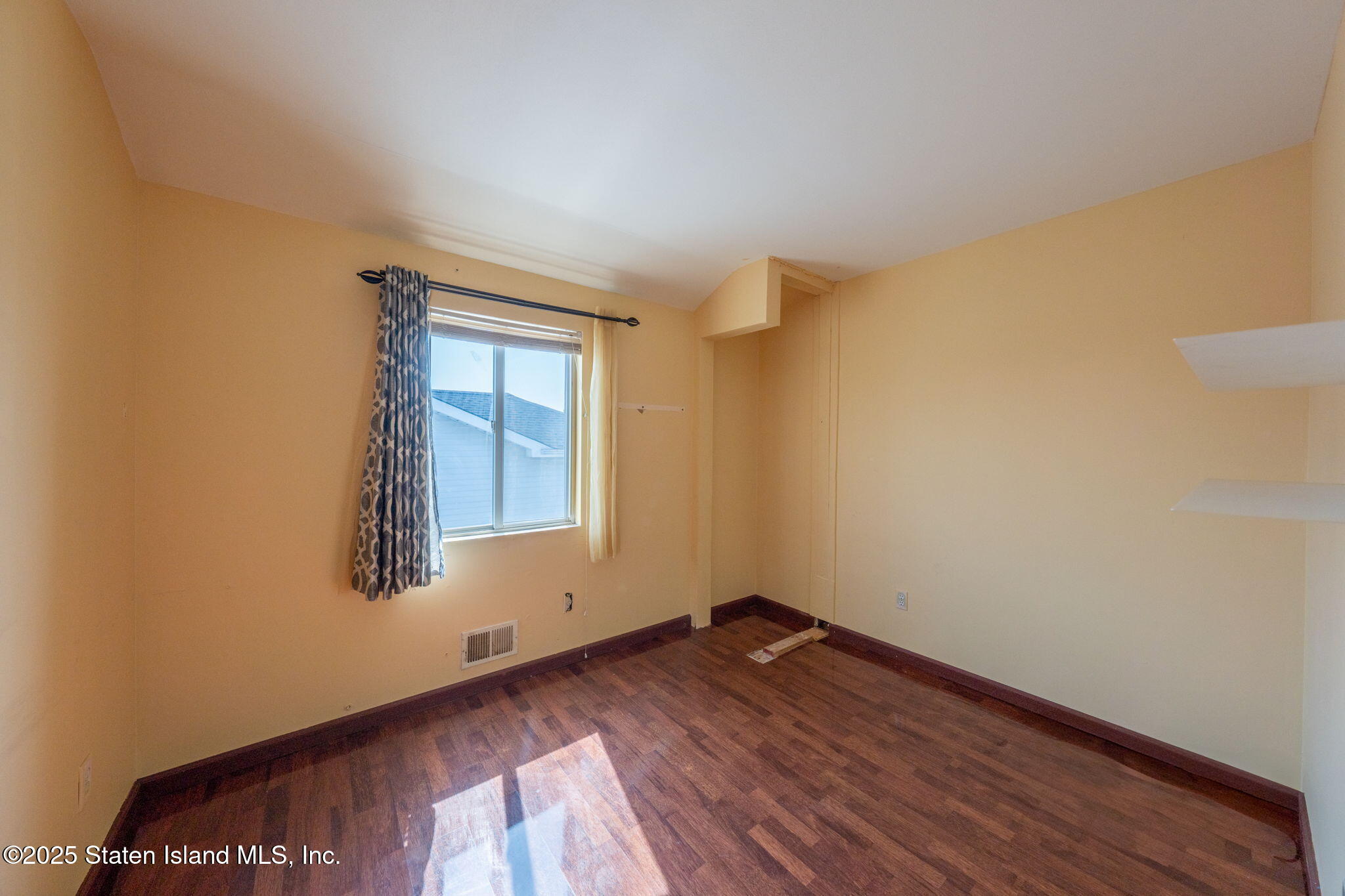 22 Kermit Avenue, Staten Island, NY, 10305 image 17