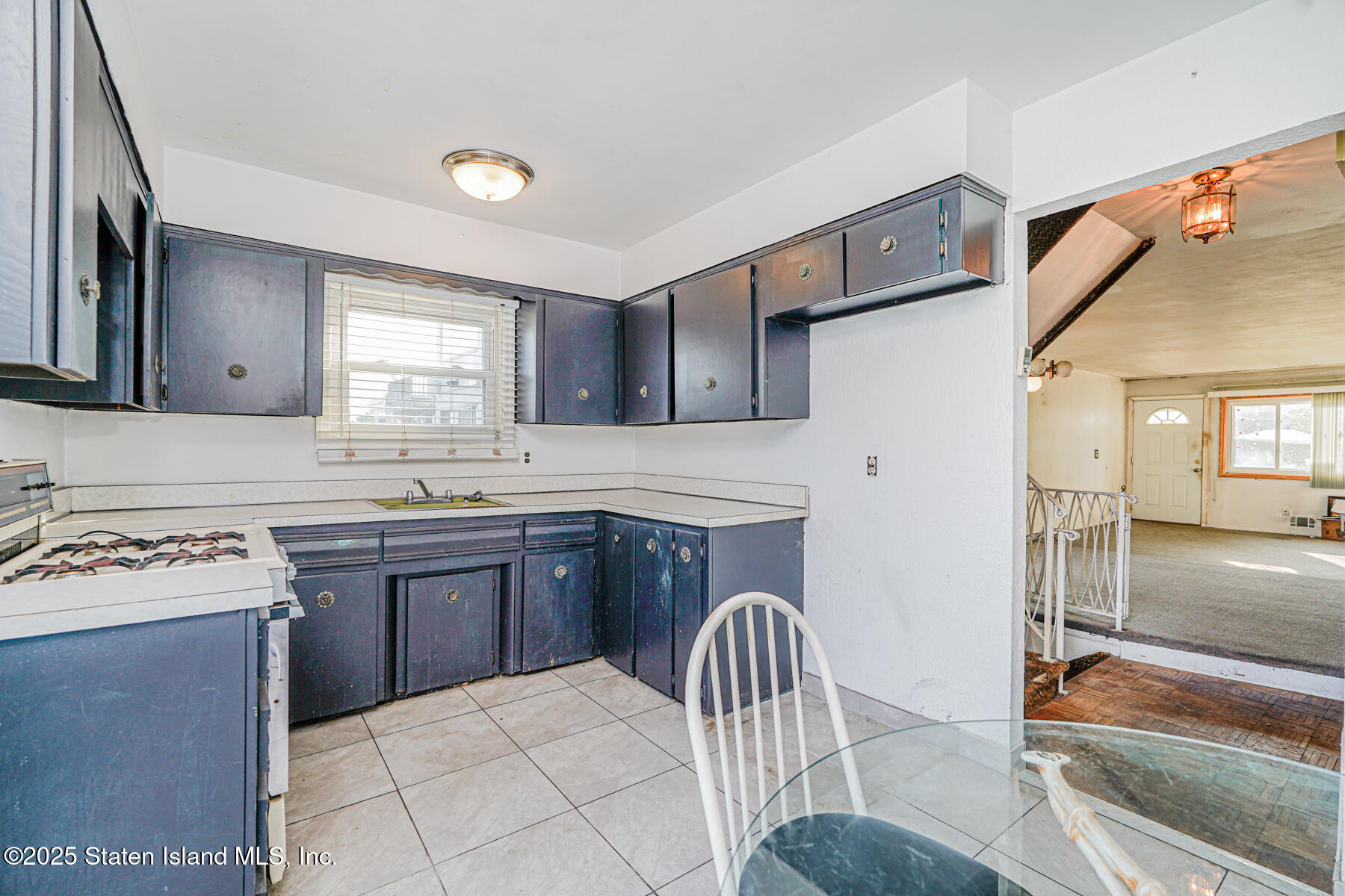 533 Tennyson Drive Image 3